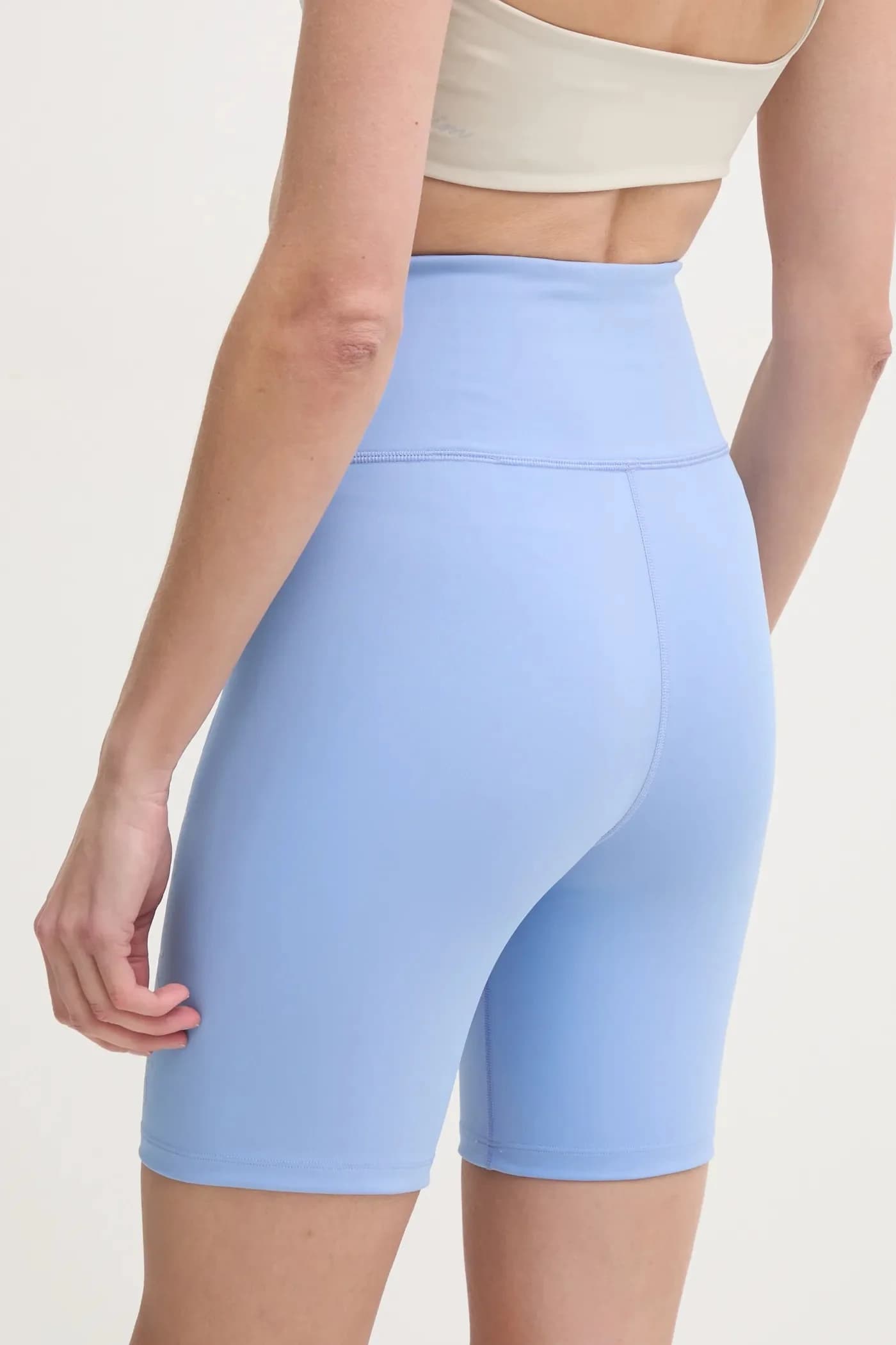 Тренировочные шорты - фото 3