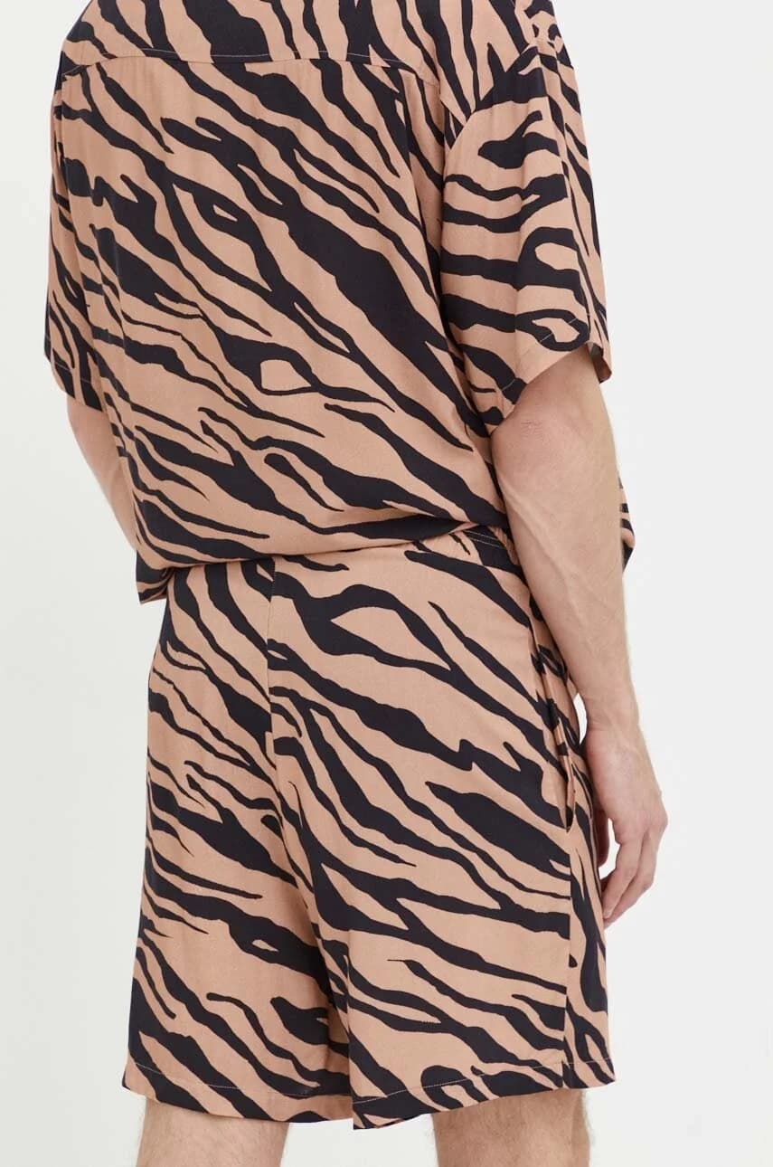 Шорты - фото 5