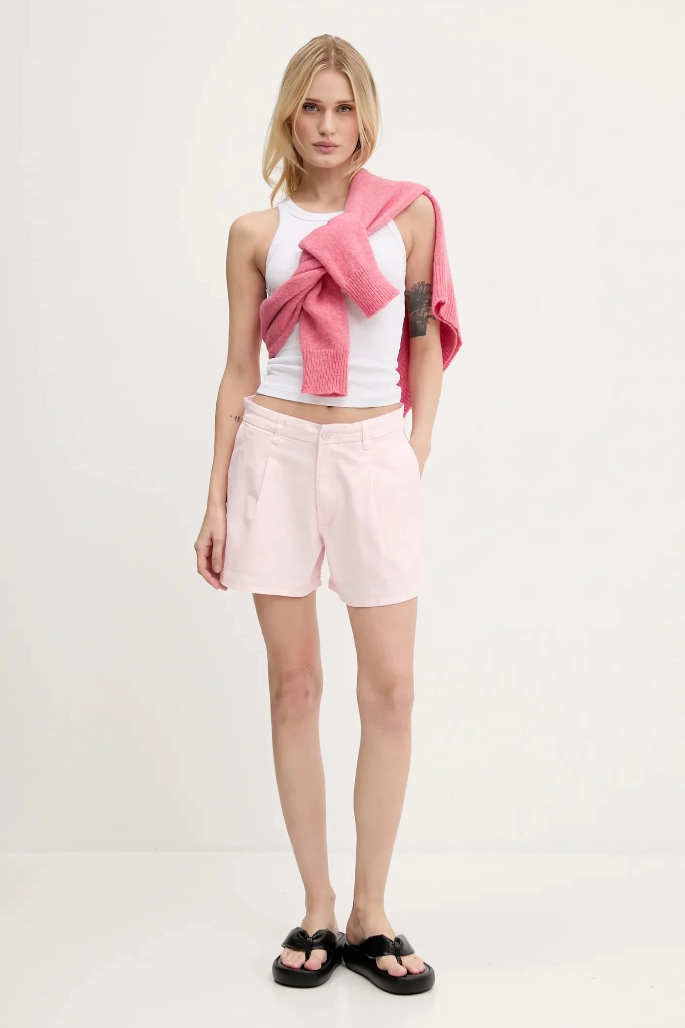 Шорты - фото 2