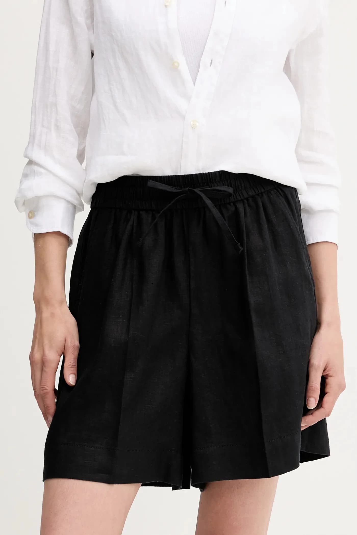 Льняные шорты