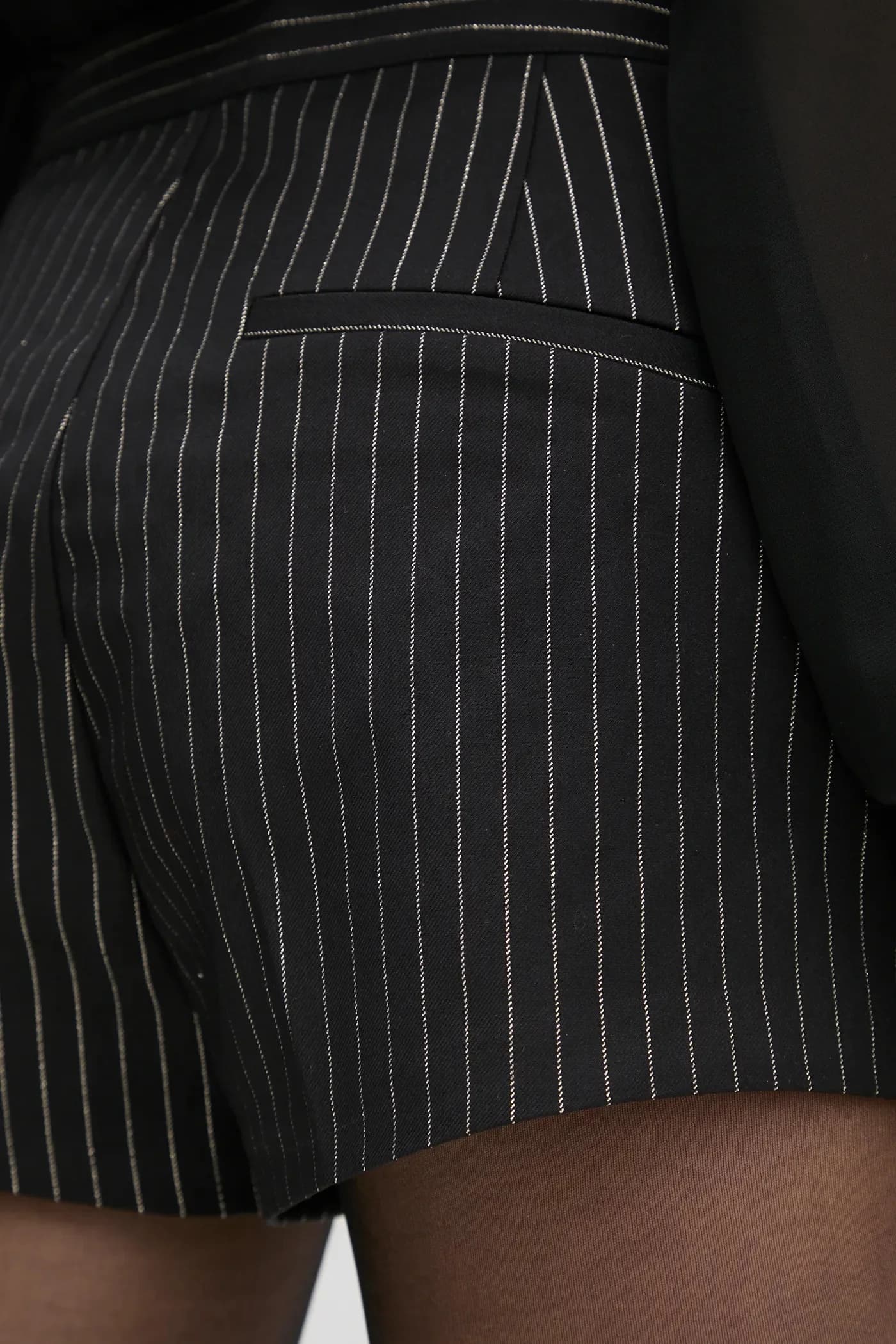 Шорты - фото 4