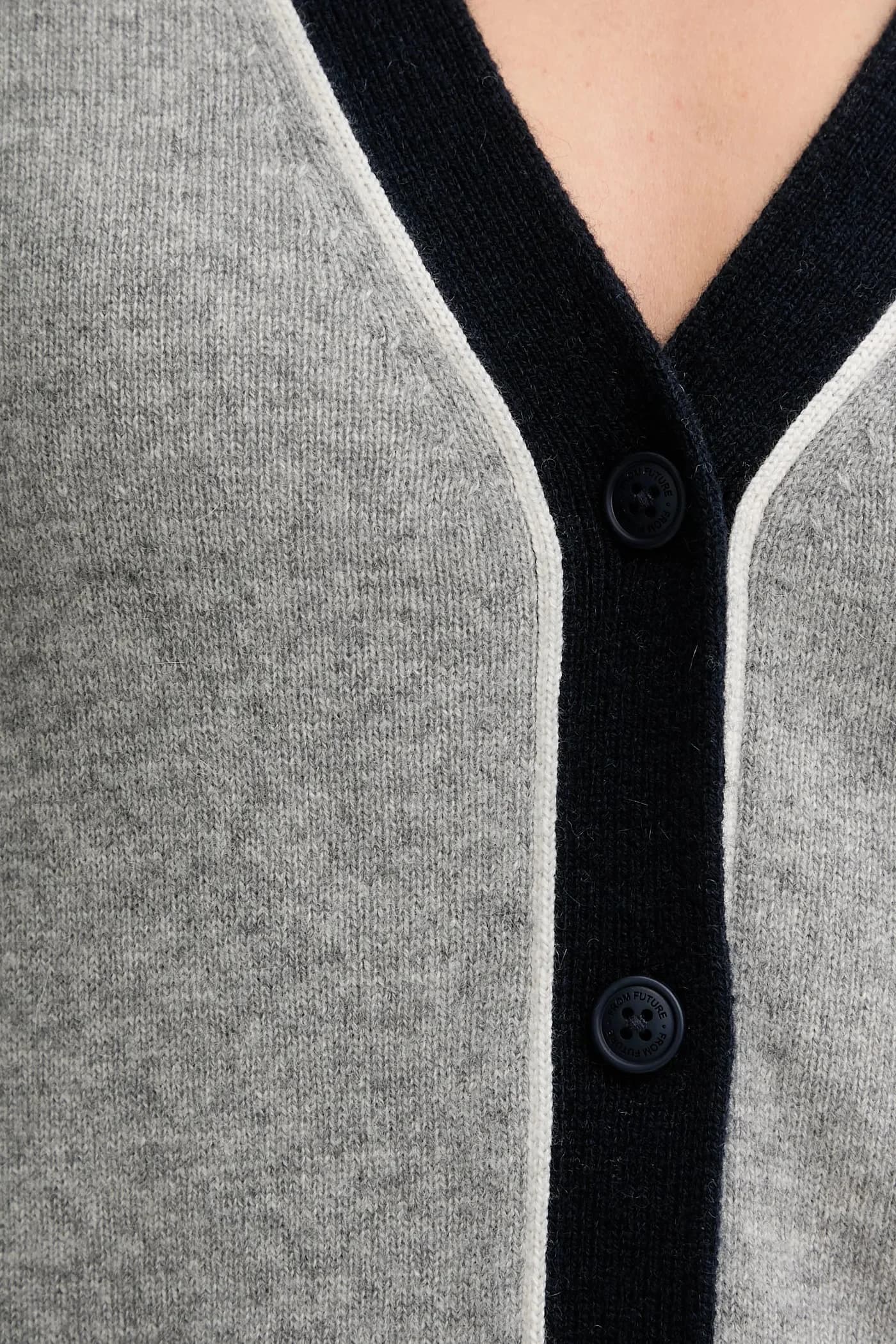 Кашемировый кардиган - фото 5