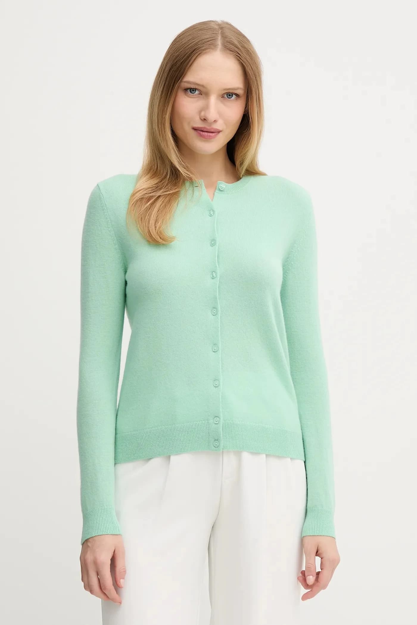 Шерстяной кардиган