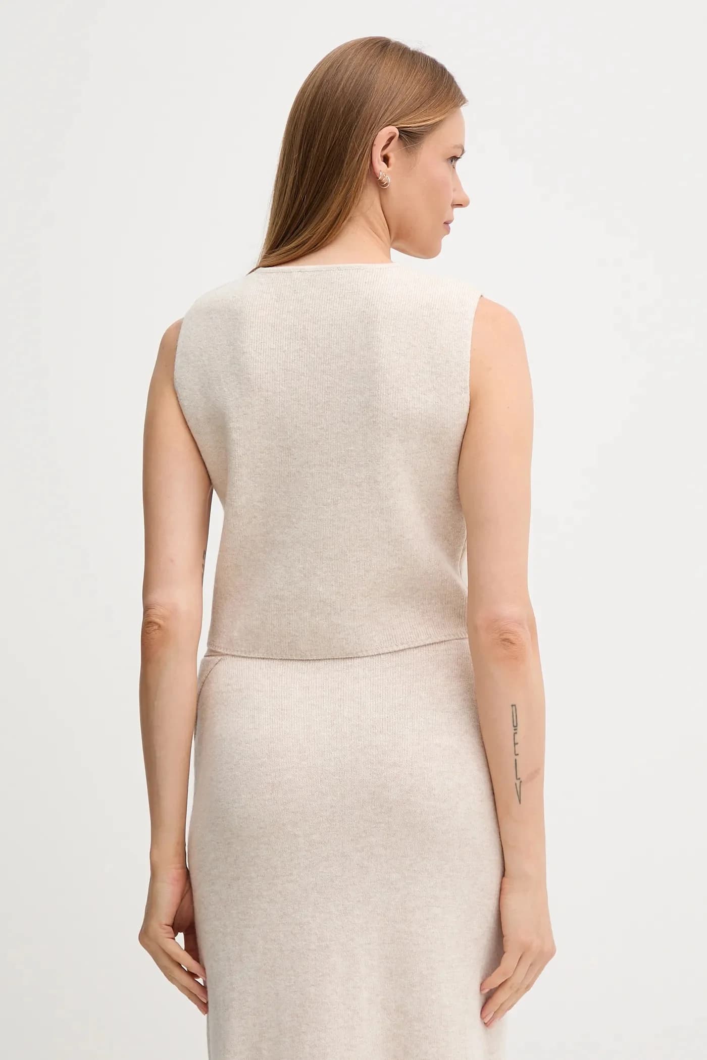 Шерстяной жилет - фото 3