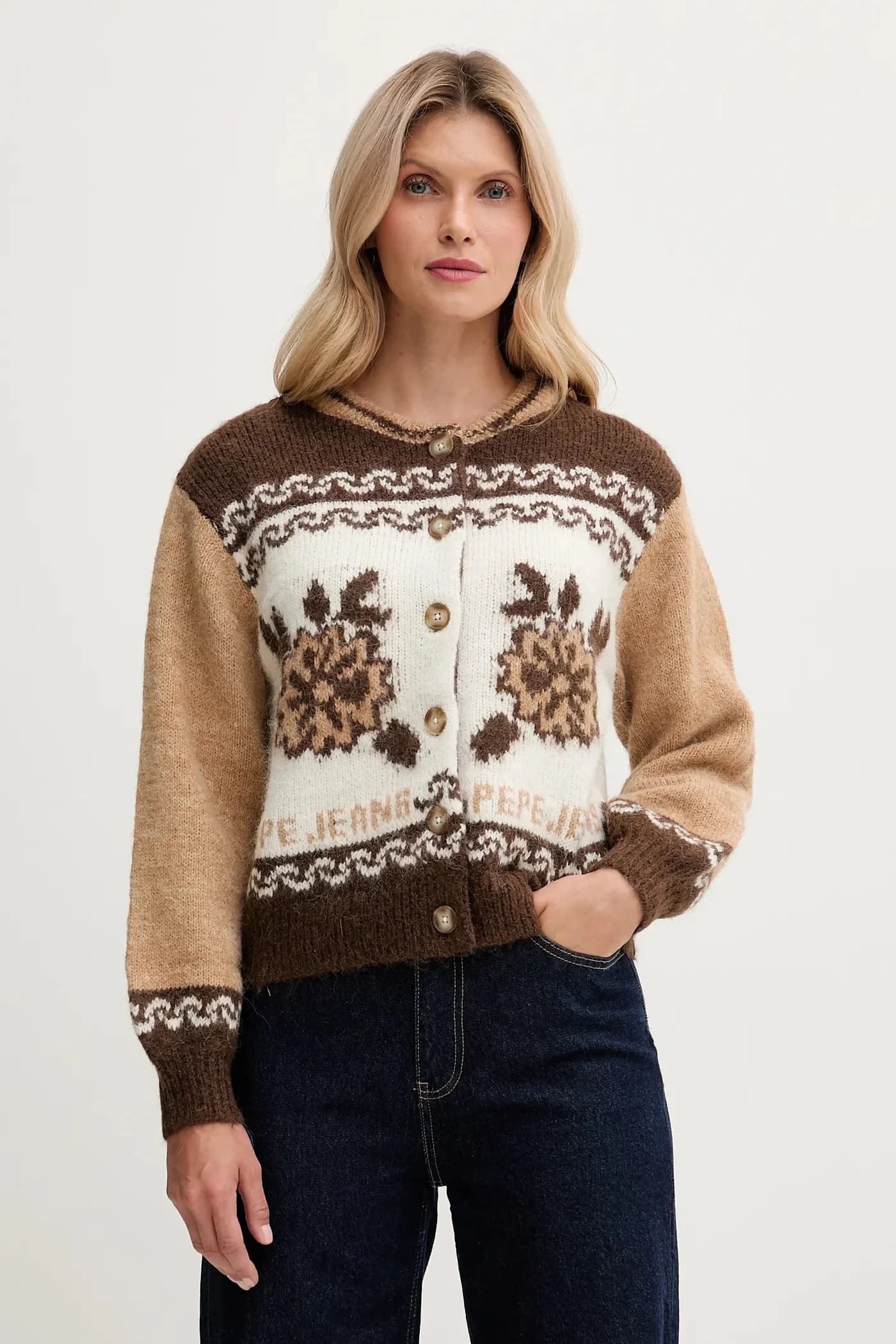 Кардиган с шерстью