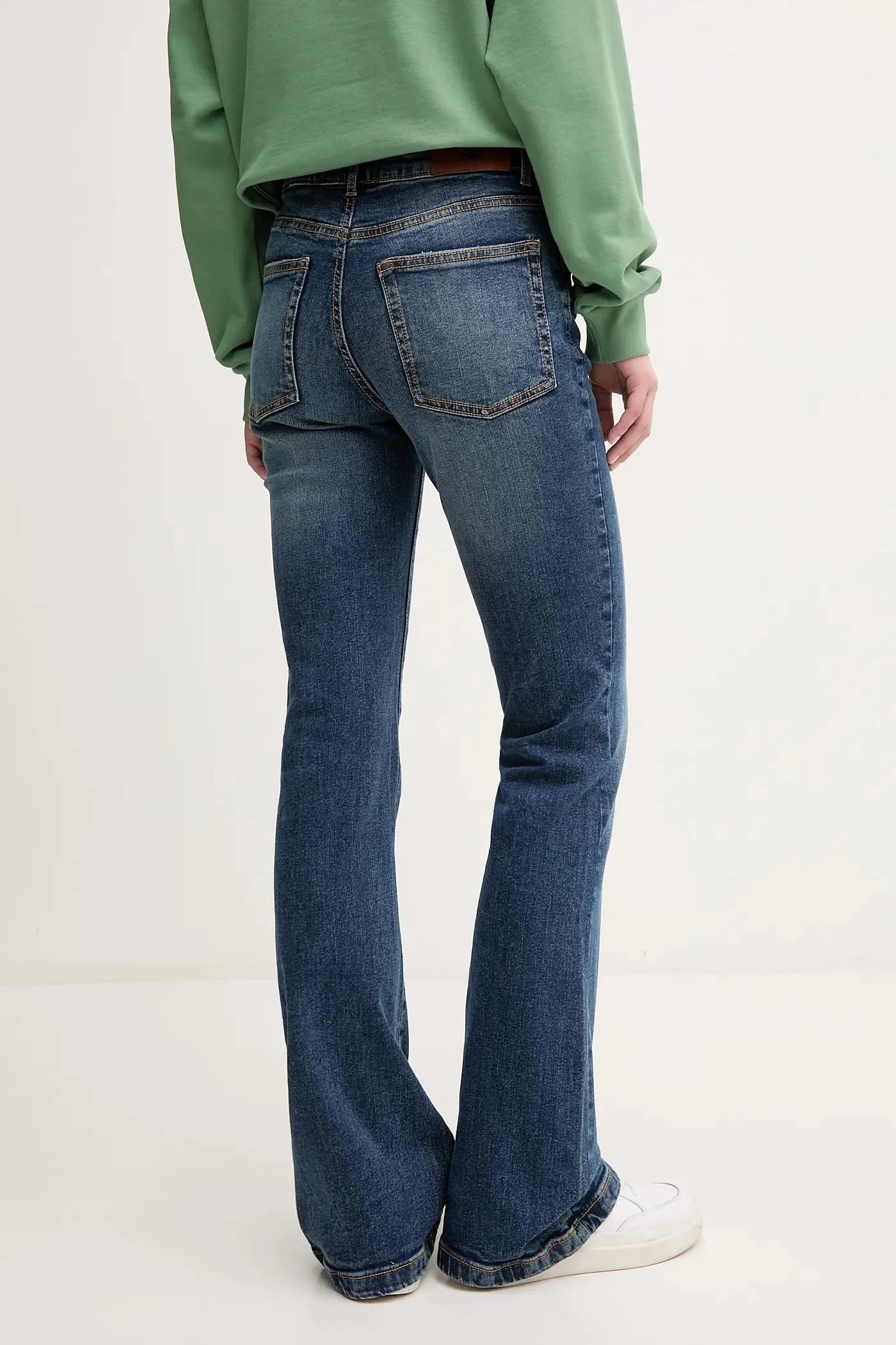 Джинсы - фото 3