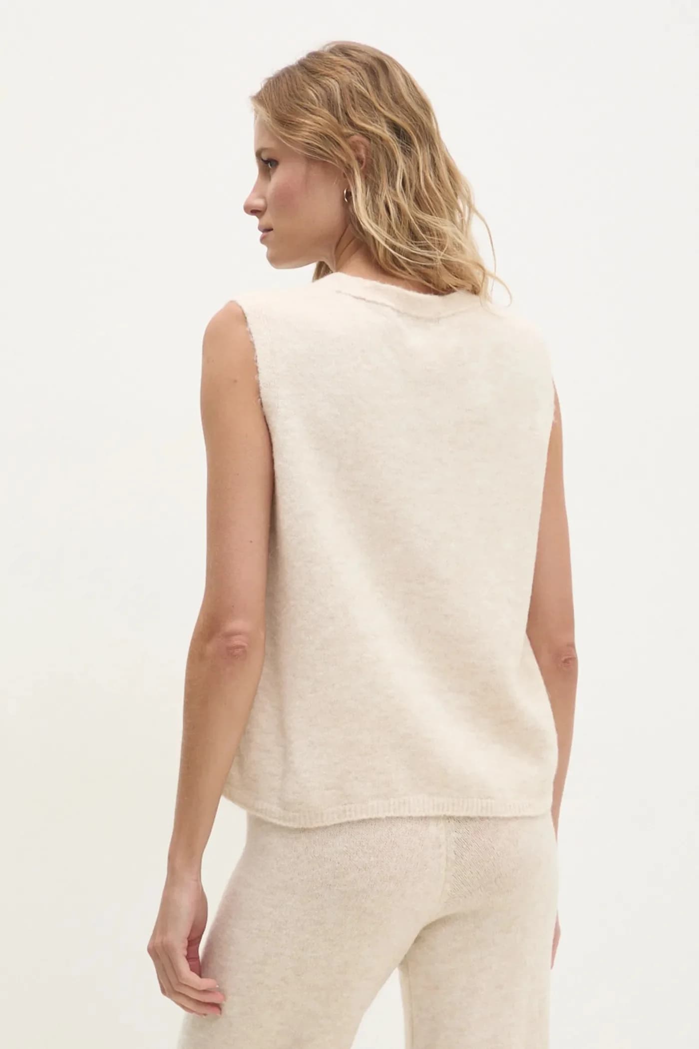 Шерстяной жилет - фото 3