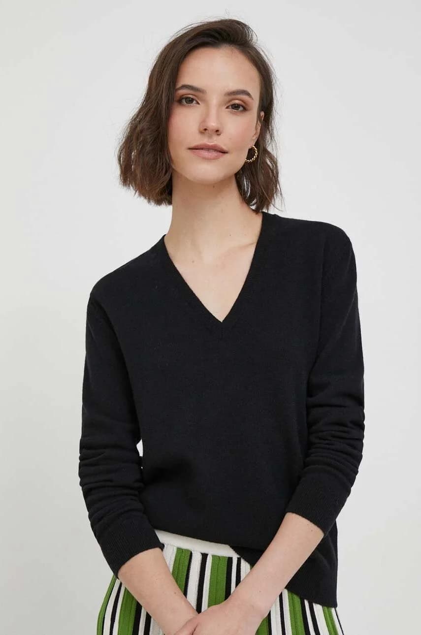 Шерстяной свитер