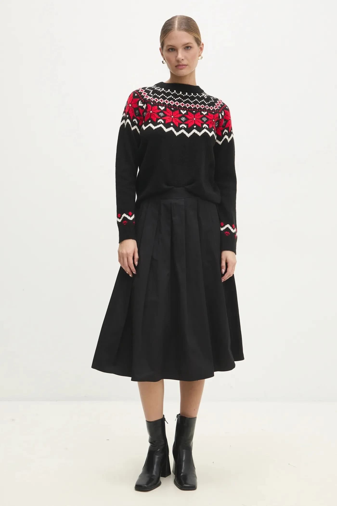 Свитер из смесовой шерсти - фото 2