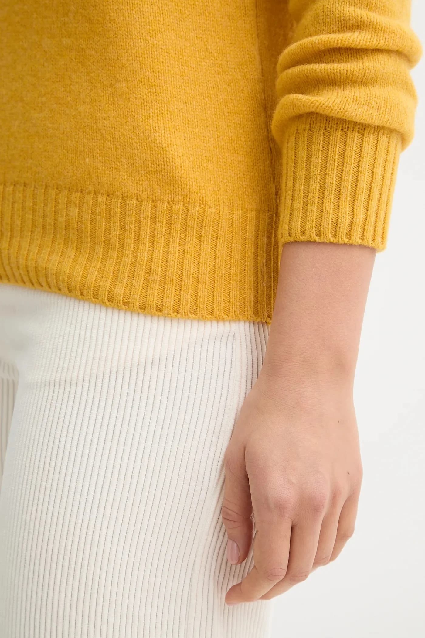 Шерстяной свитер - фото 5