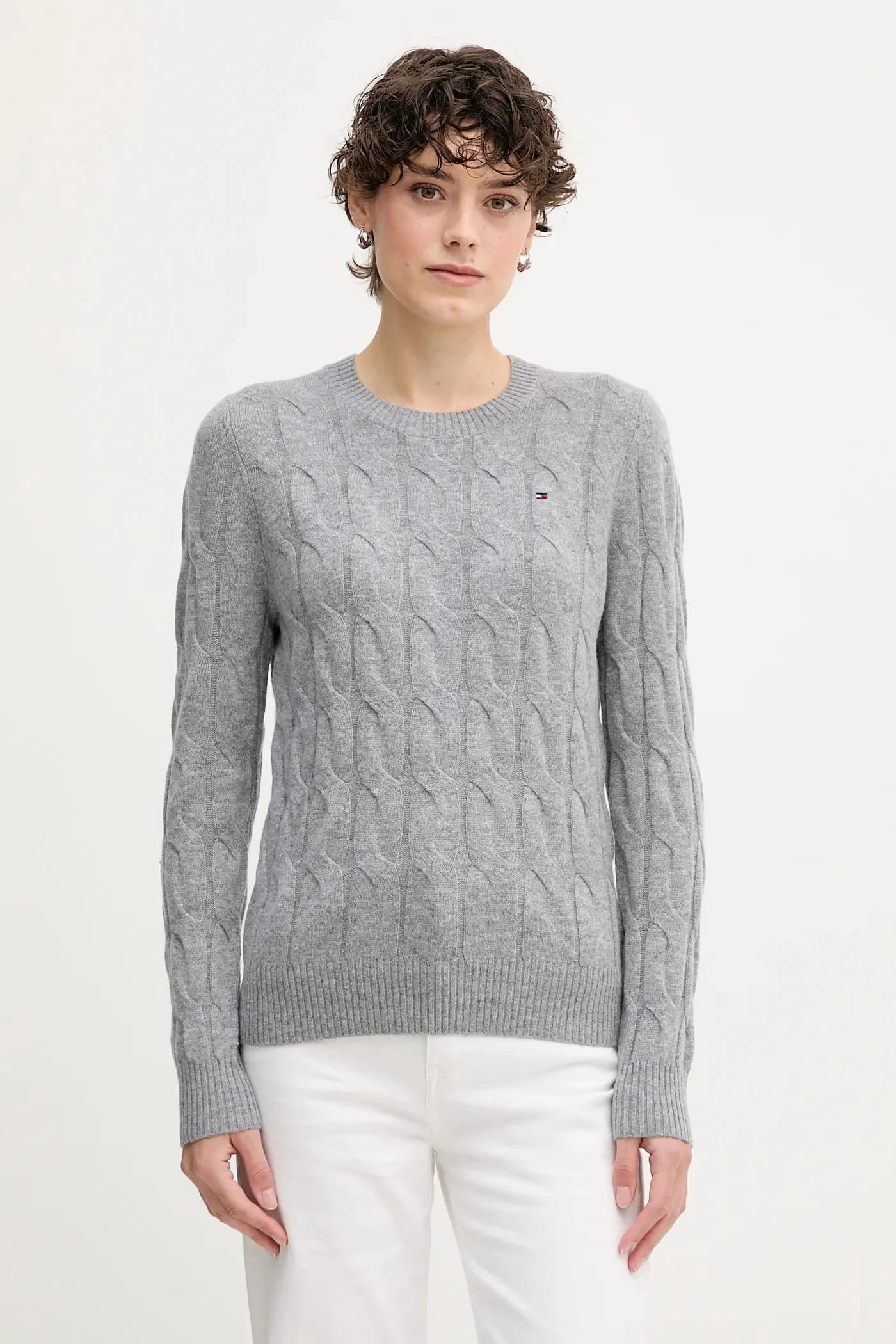 Шерстяной свитер