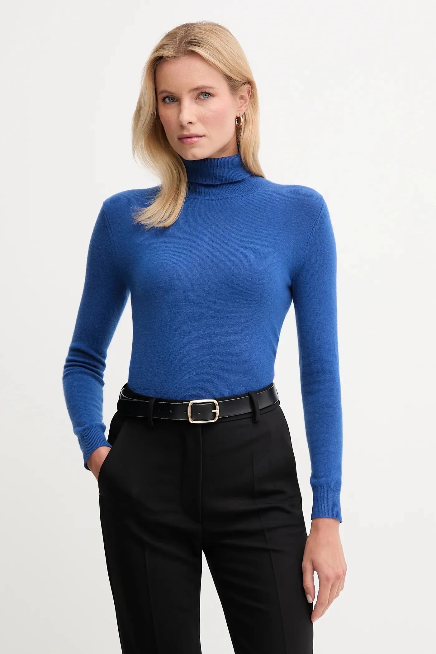 Шерстяной свитер