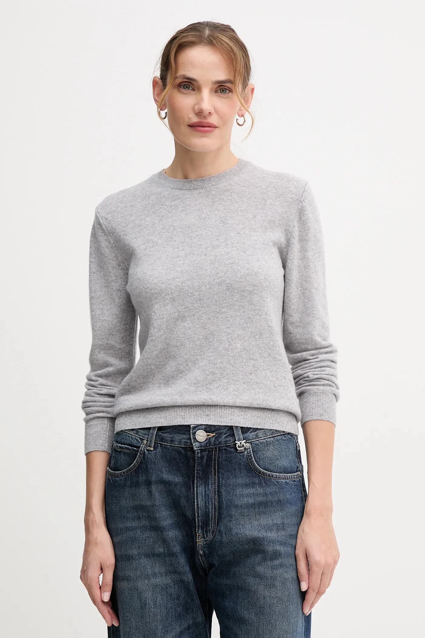 Шерстяной свитер