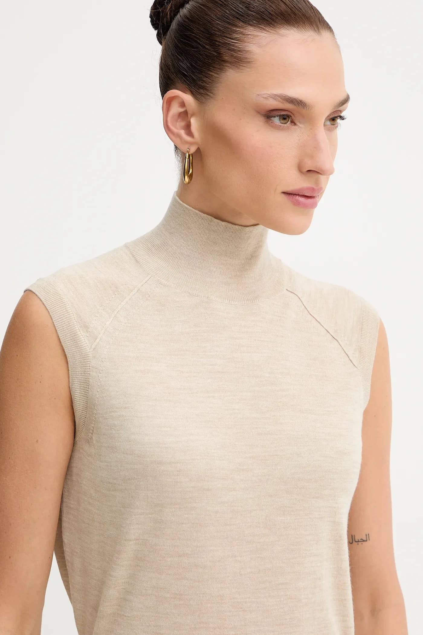 жилет из шерсти фипини - фото 4