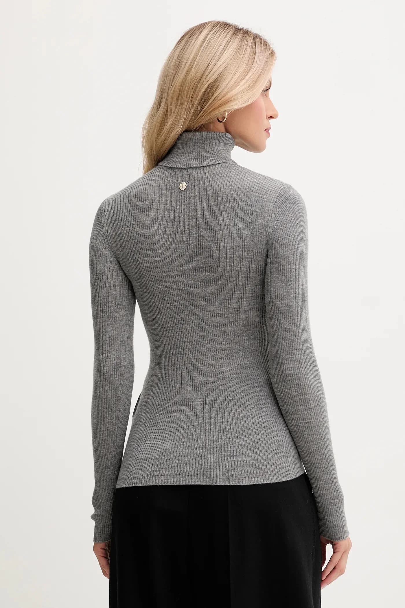 Шерстяной свитер - фото 3