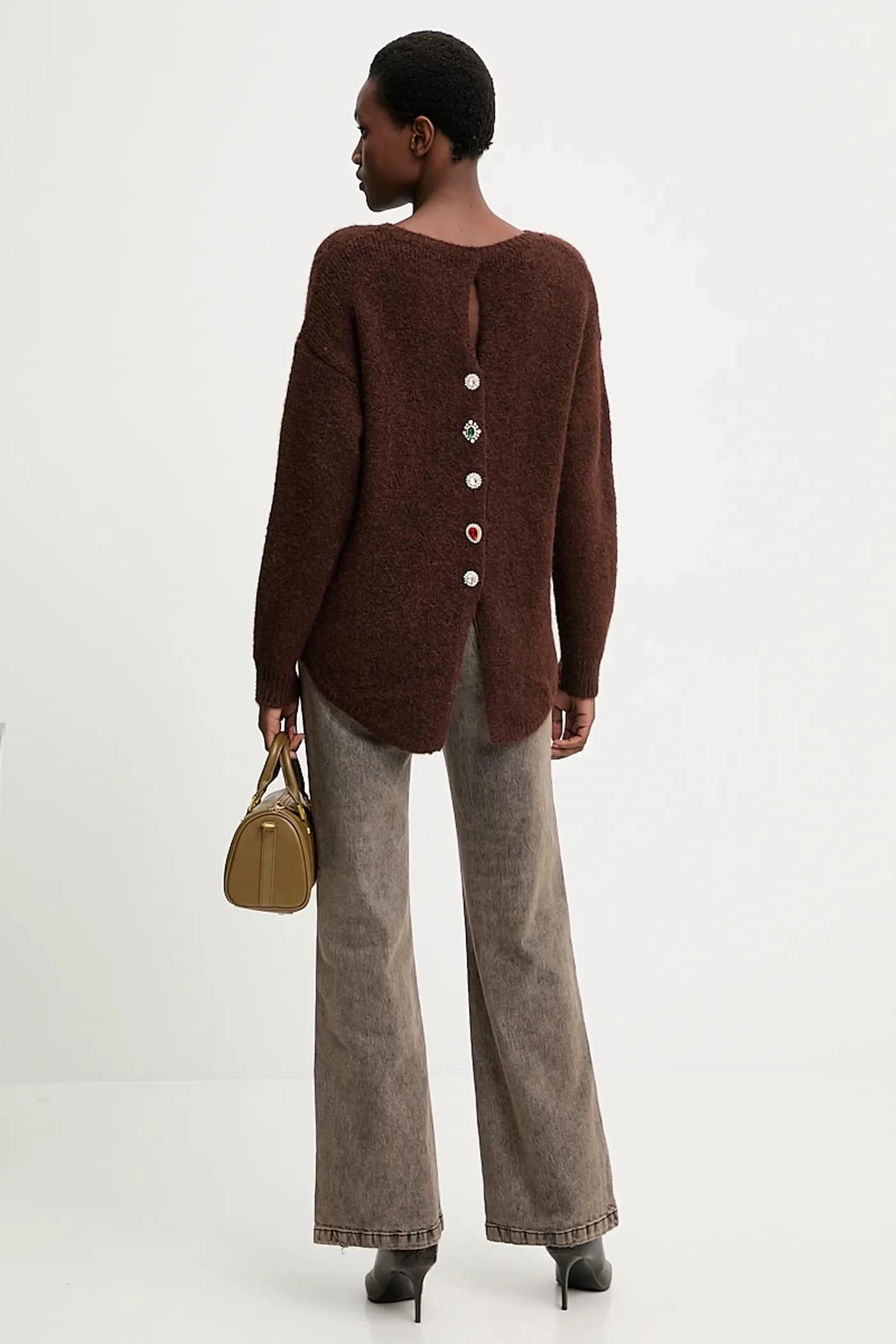 Шерстяной свитер