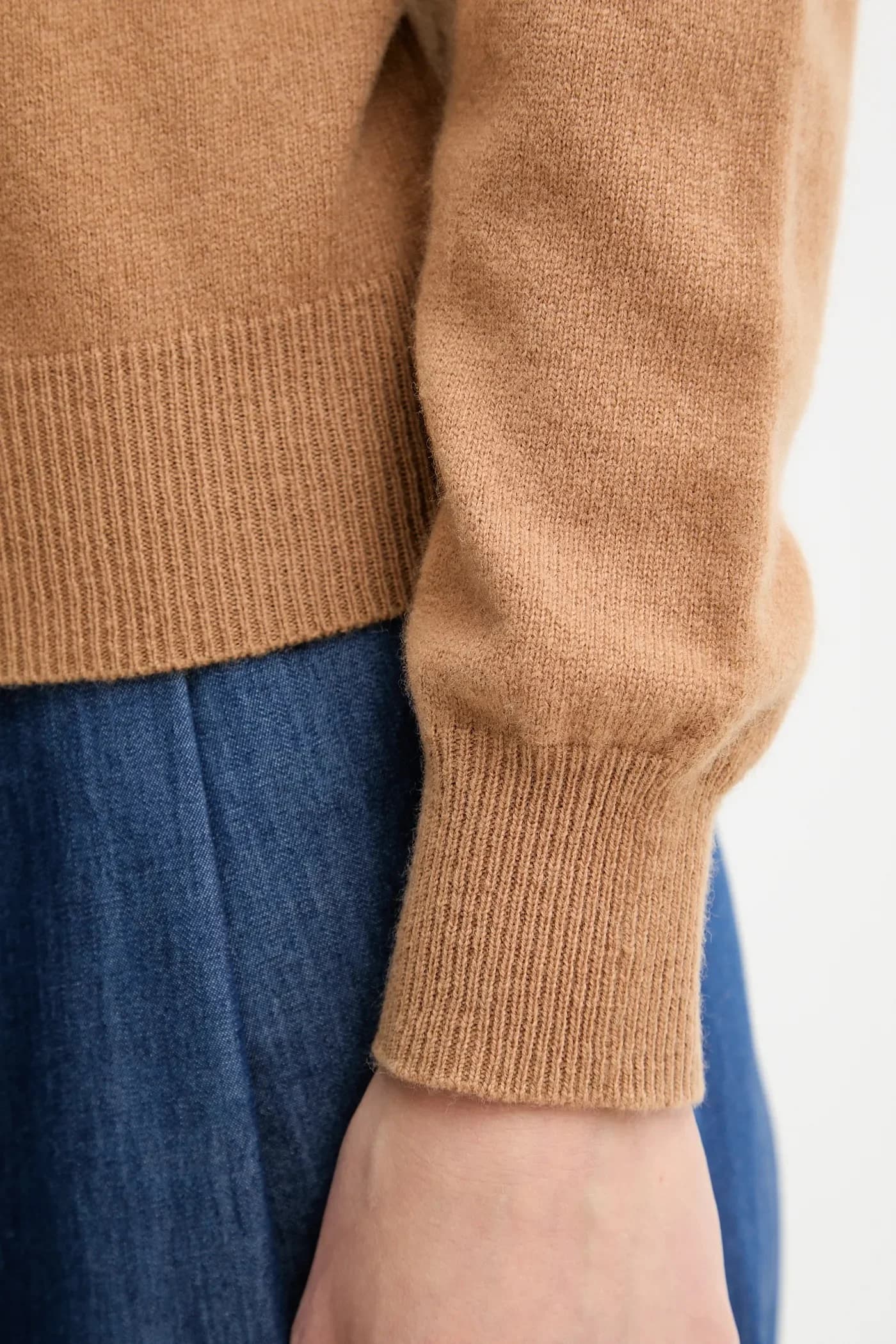 Шерстяной свитер - фото 5