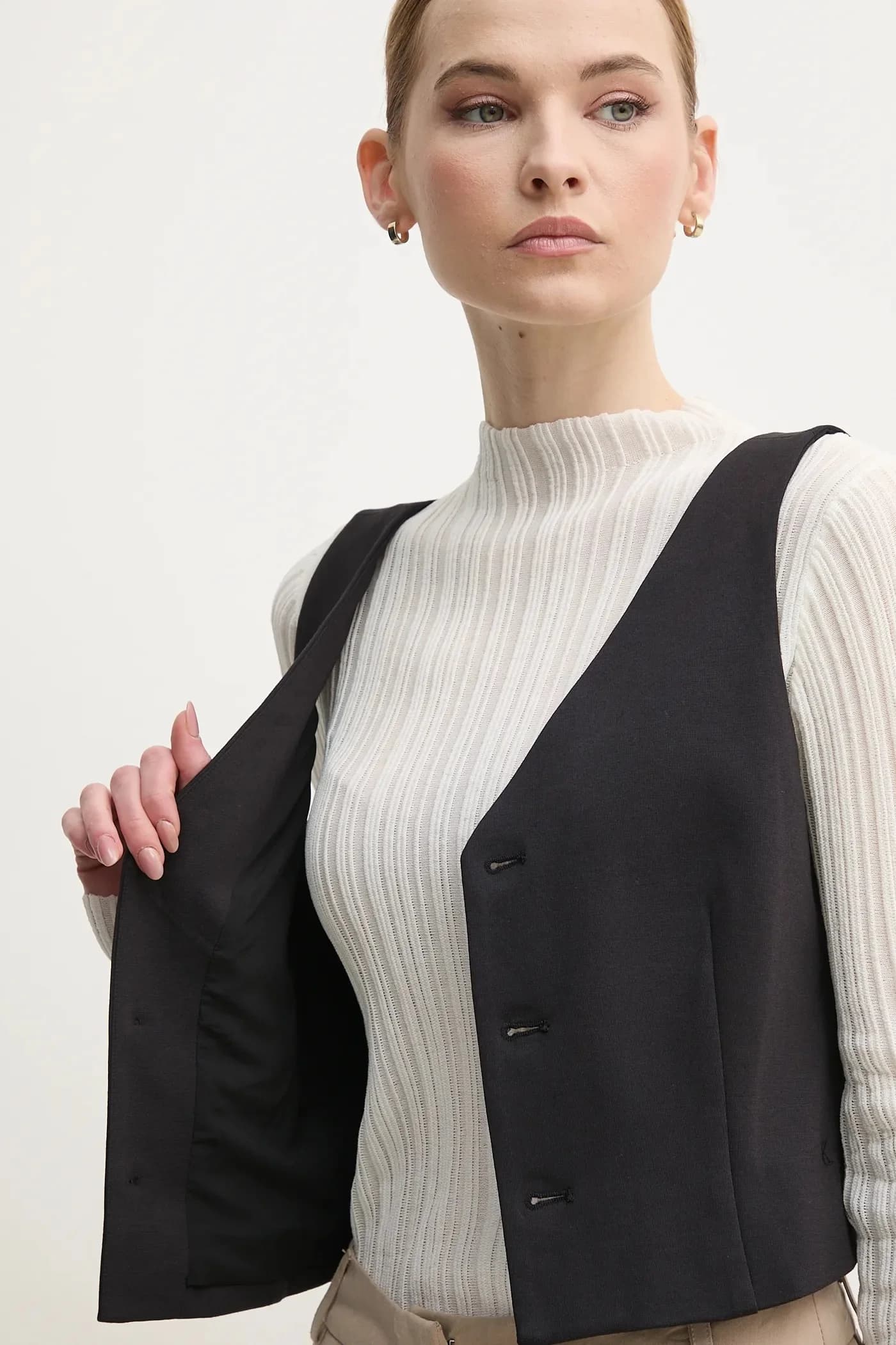 Жилет - фото 6