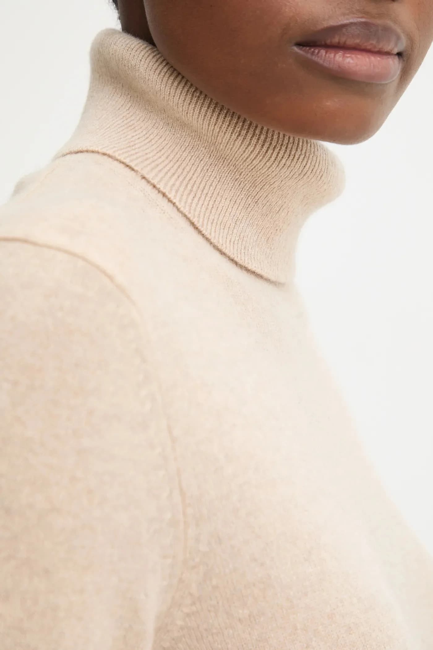 Кашемировый свитер - фото 5