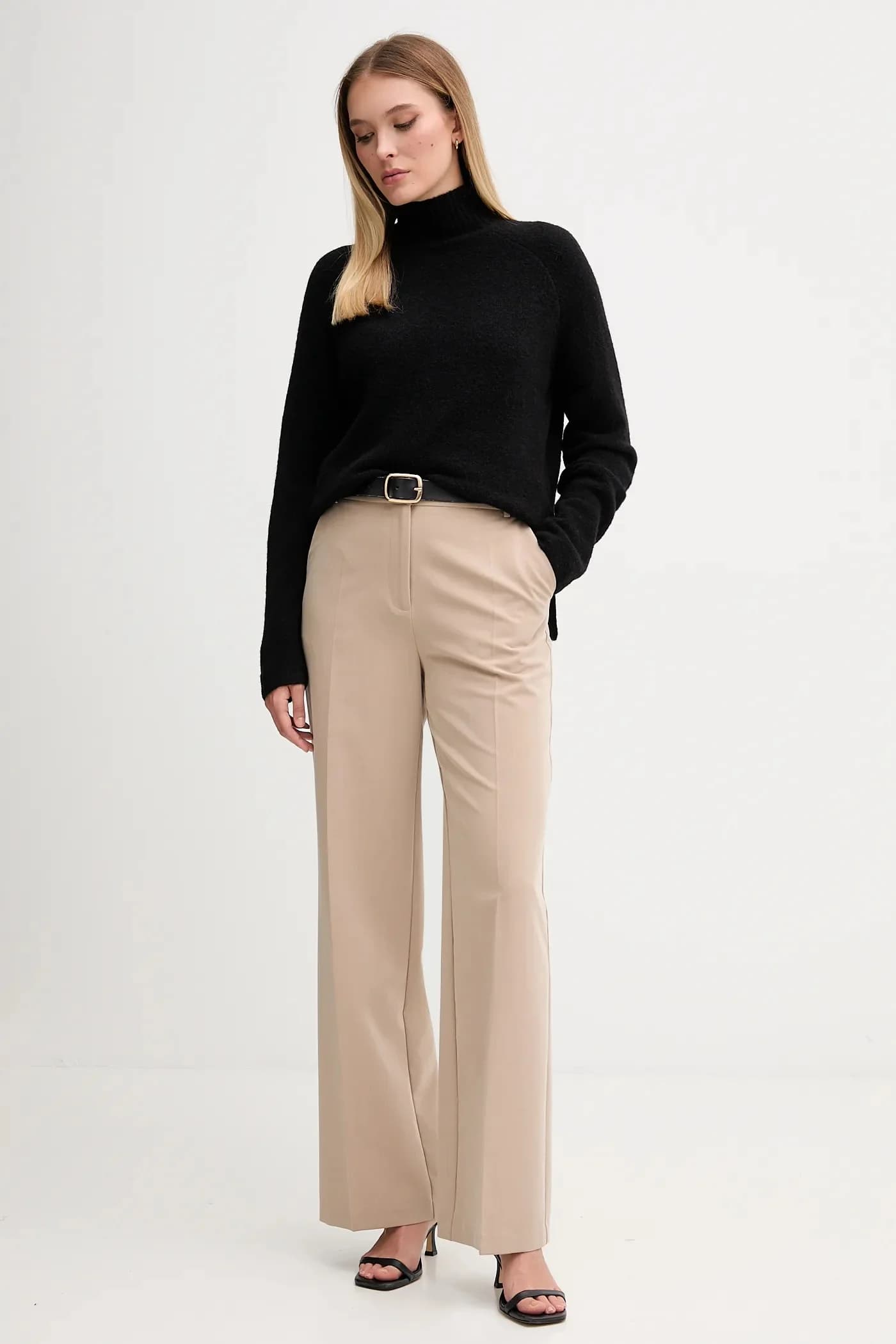 Свитер - фото 2