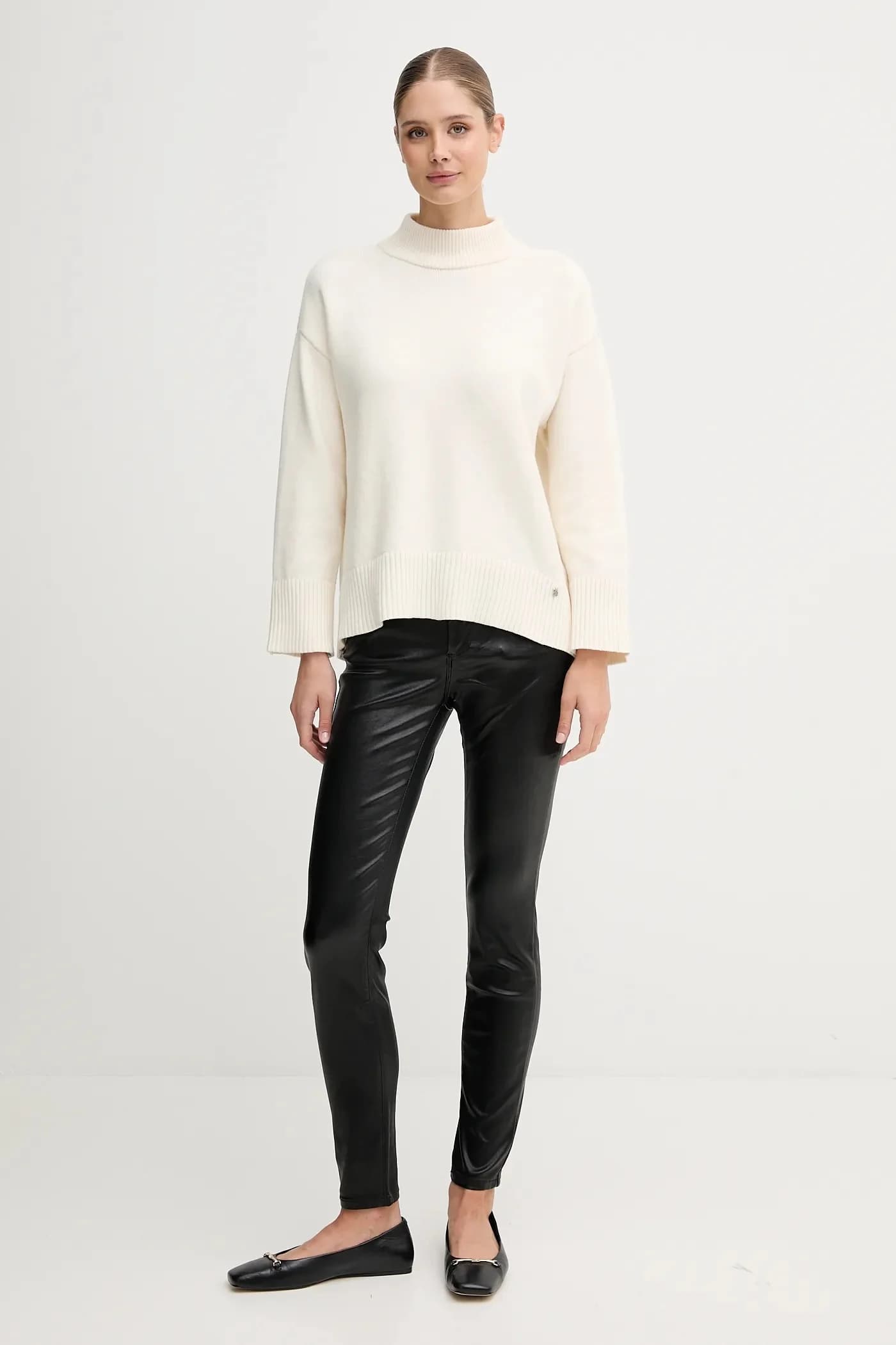 Свитер - фото 2