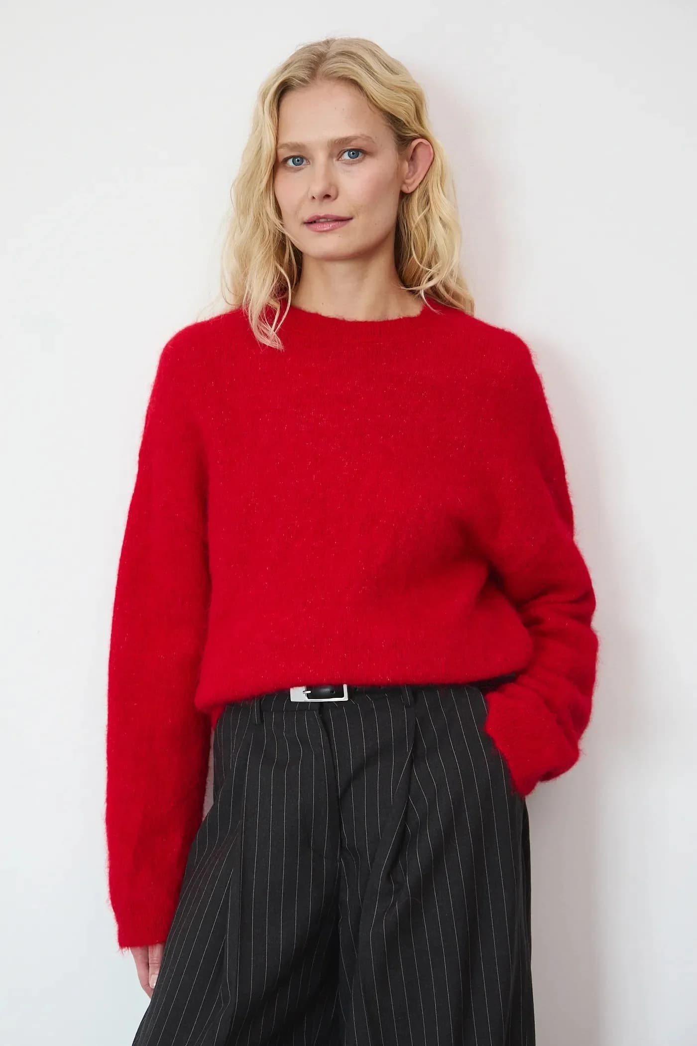 Женский свитер из шерсти альпаки - фото 4