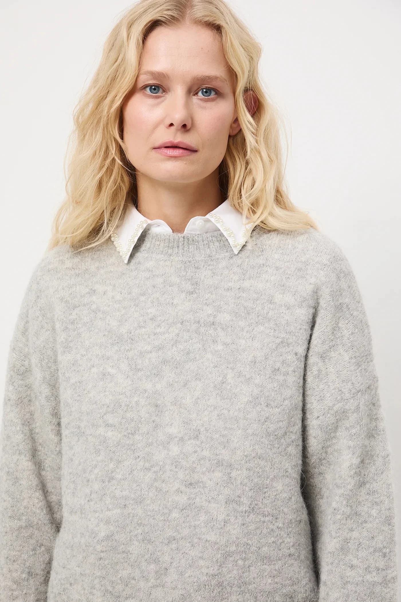 Женский свитер из шерсти альпаки - фото 4