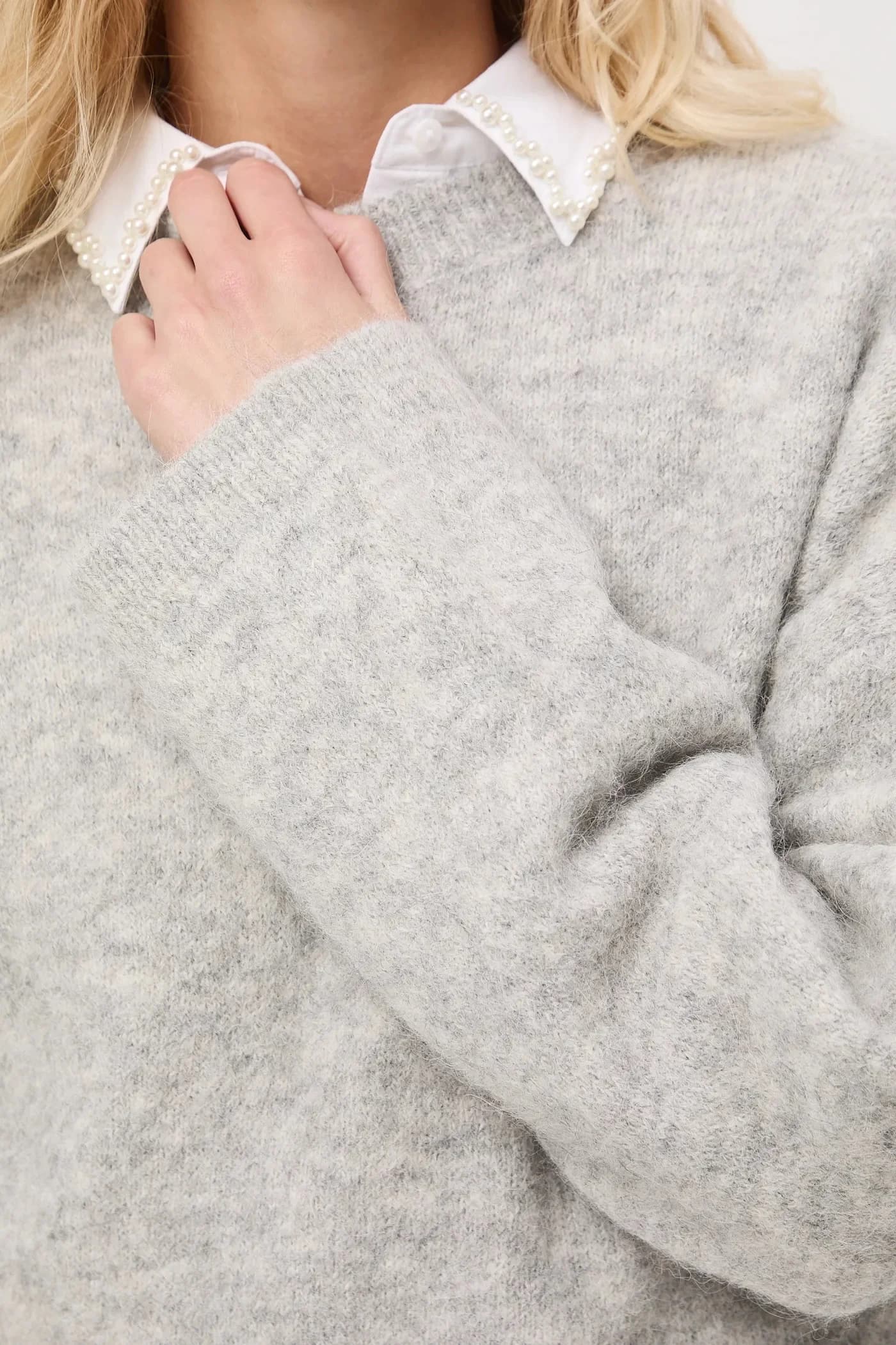 Женский свитер из шерсти альпаки - фото 5