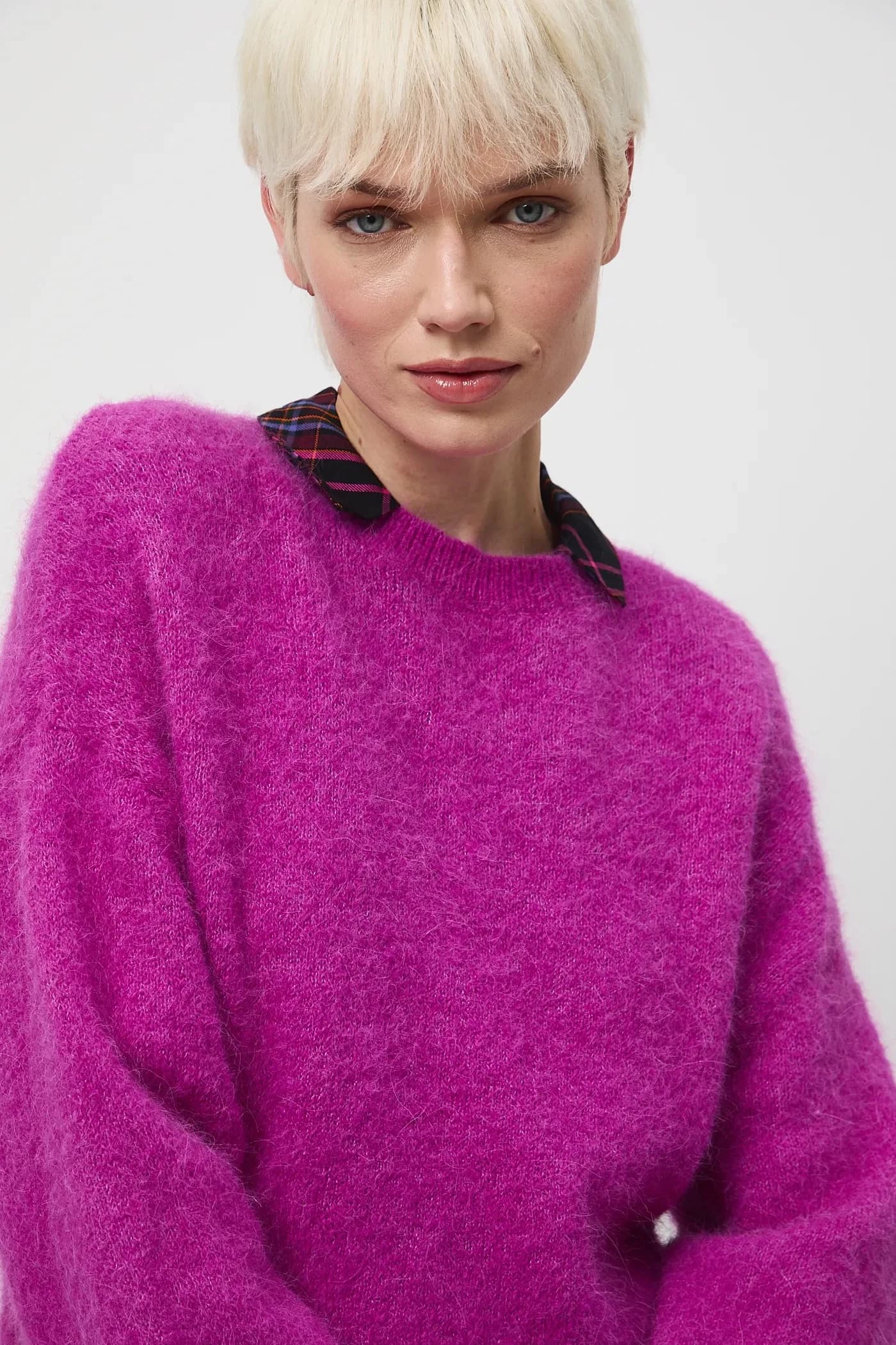 Женский свитер из шерсти альпаки - фото 4