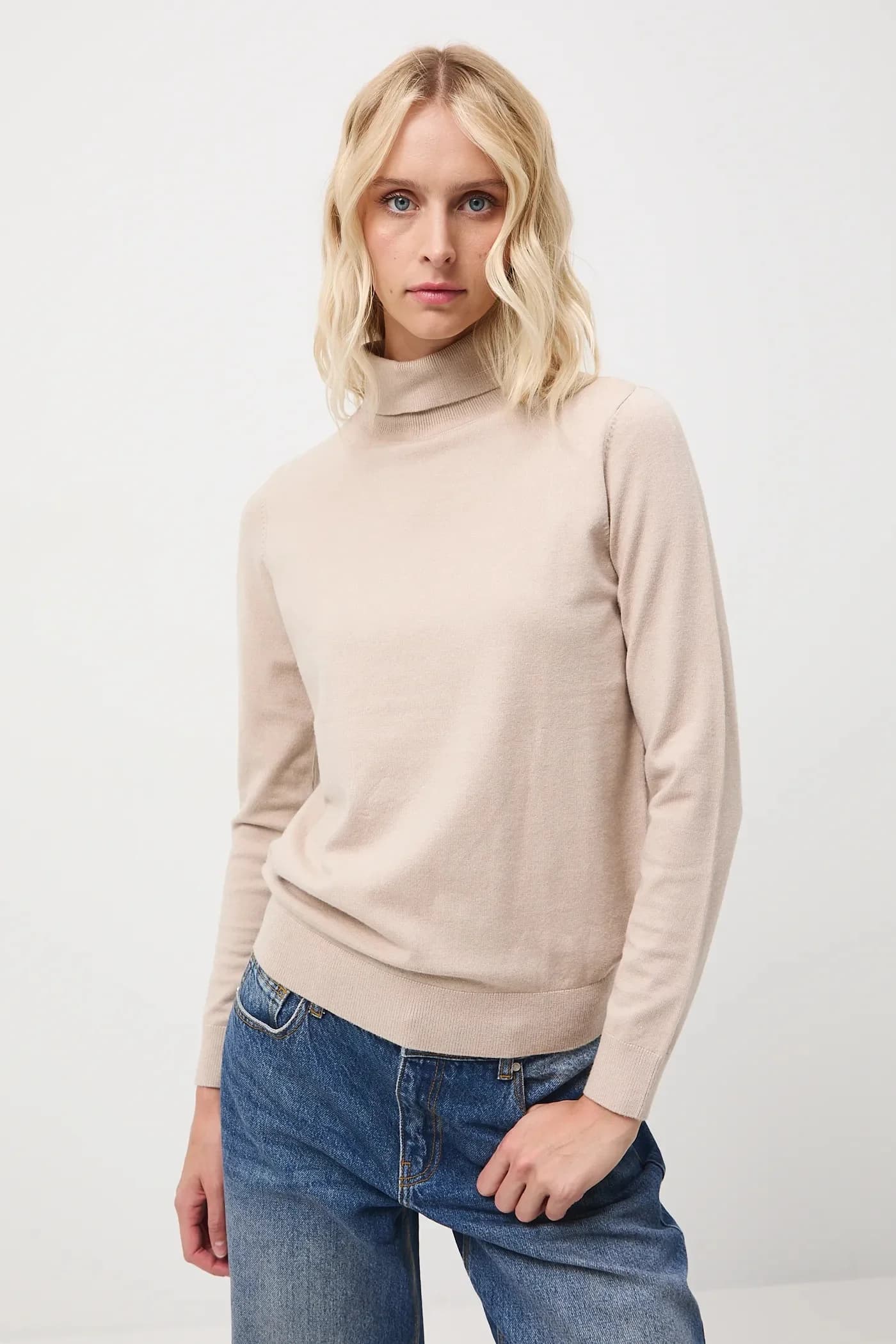 Свитер - фото 2