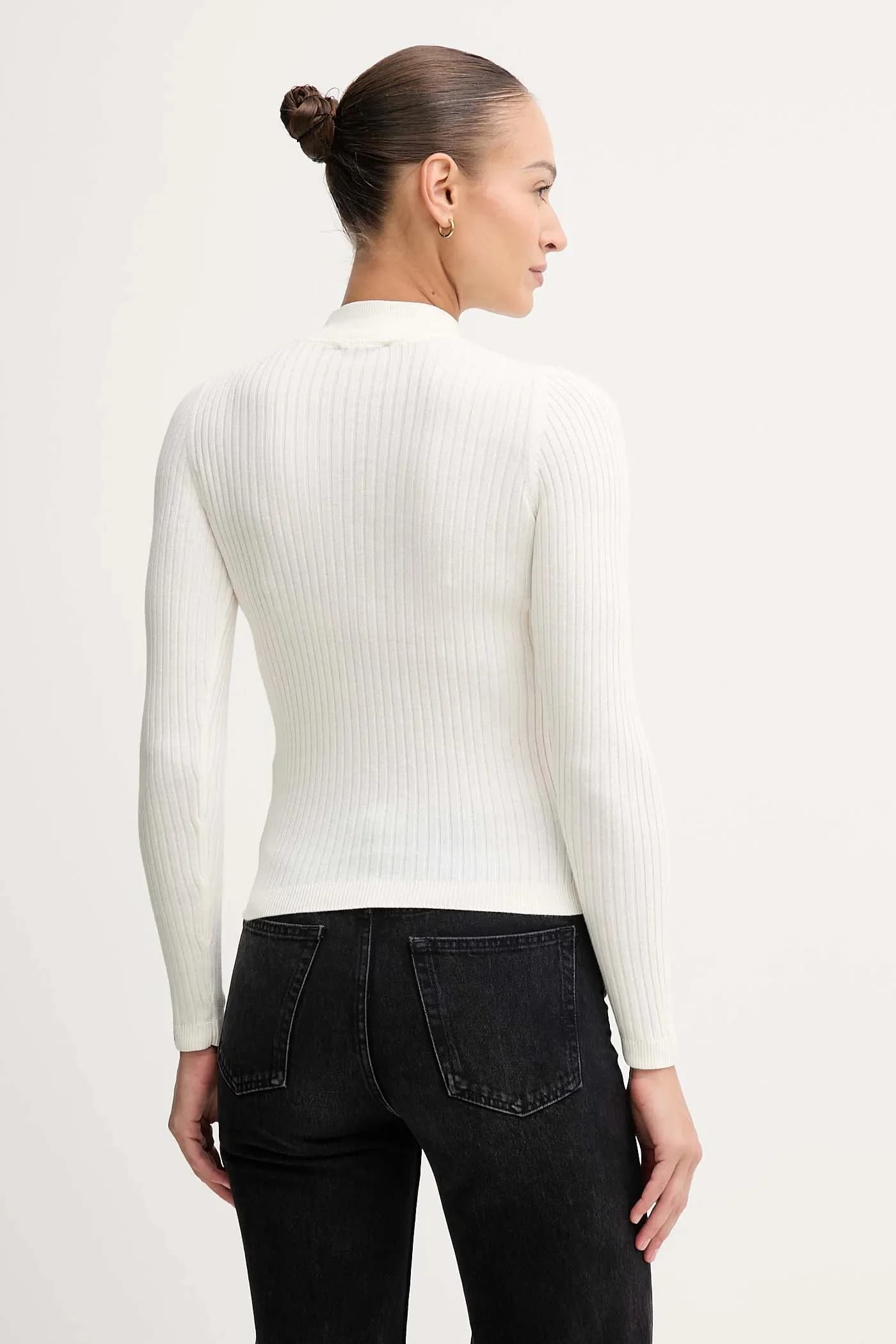 Свитер - фото 3