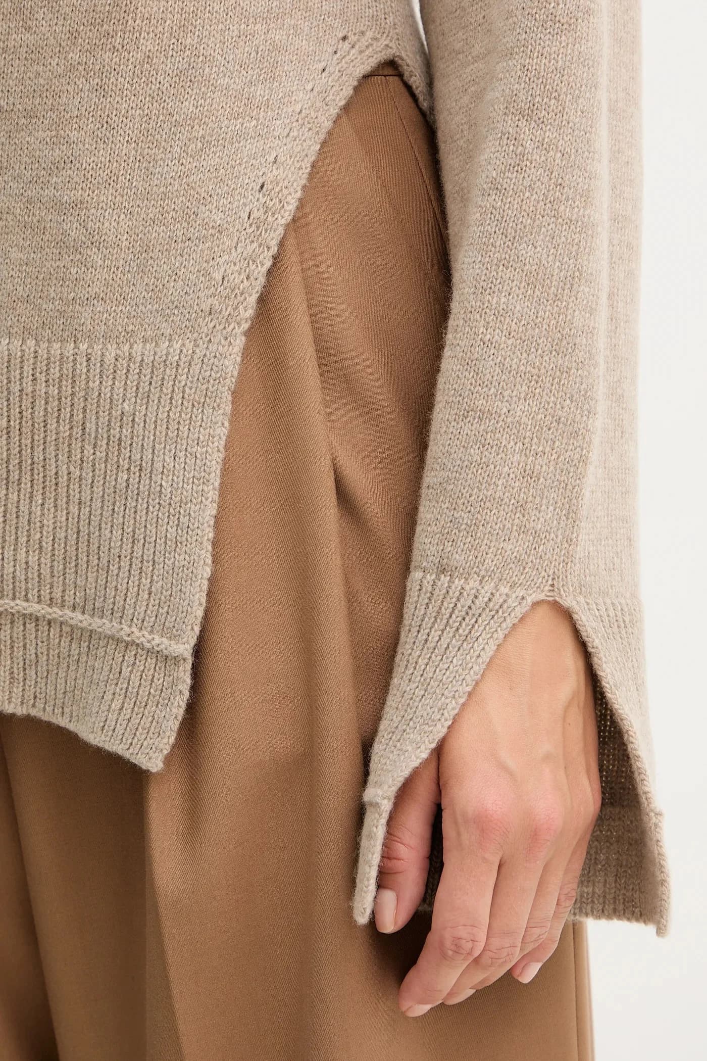 Свитер из смесовой шерсти - фото 5