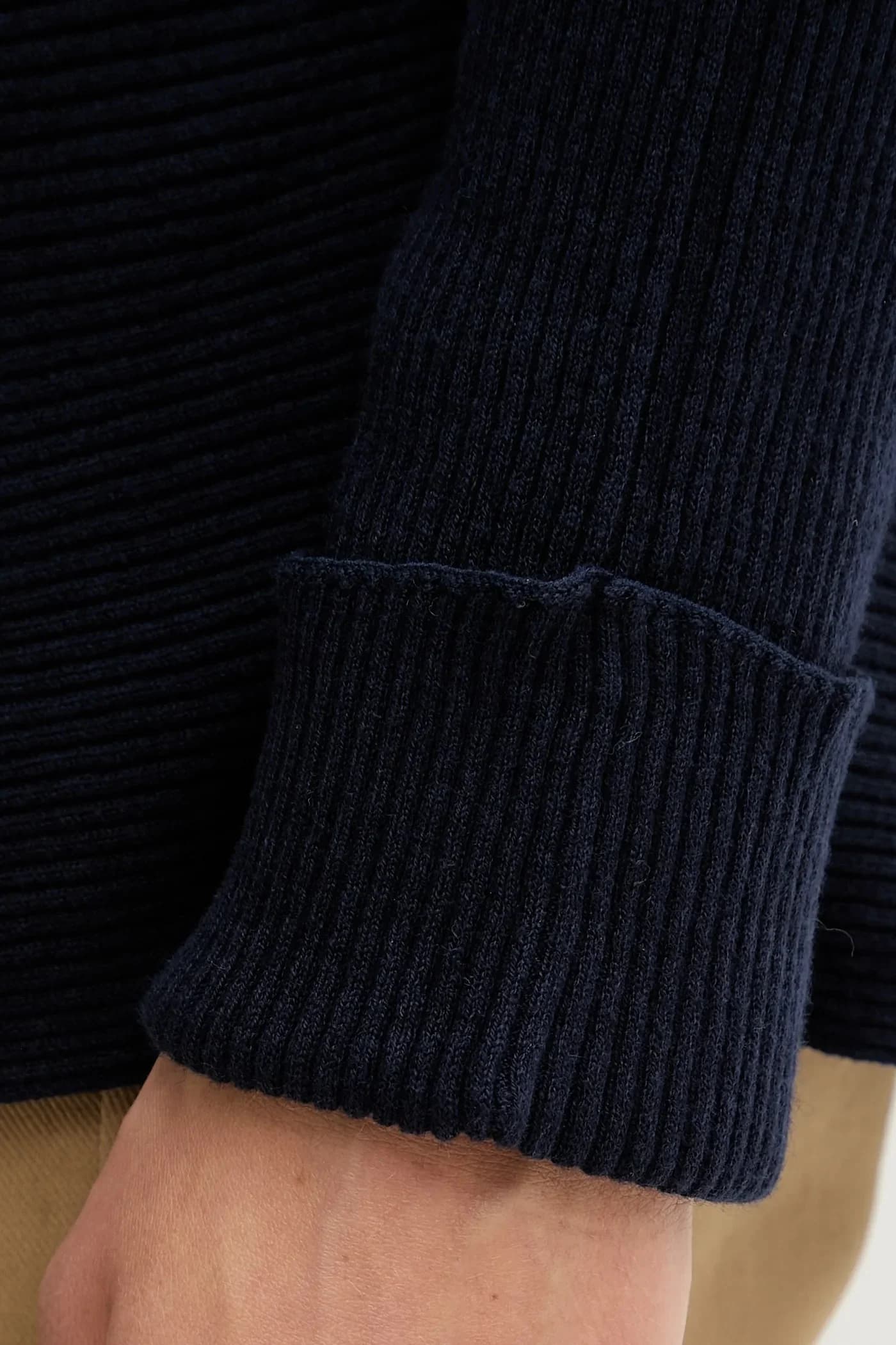 Свитер из смесовой шерсти - фото 5