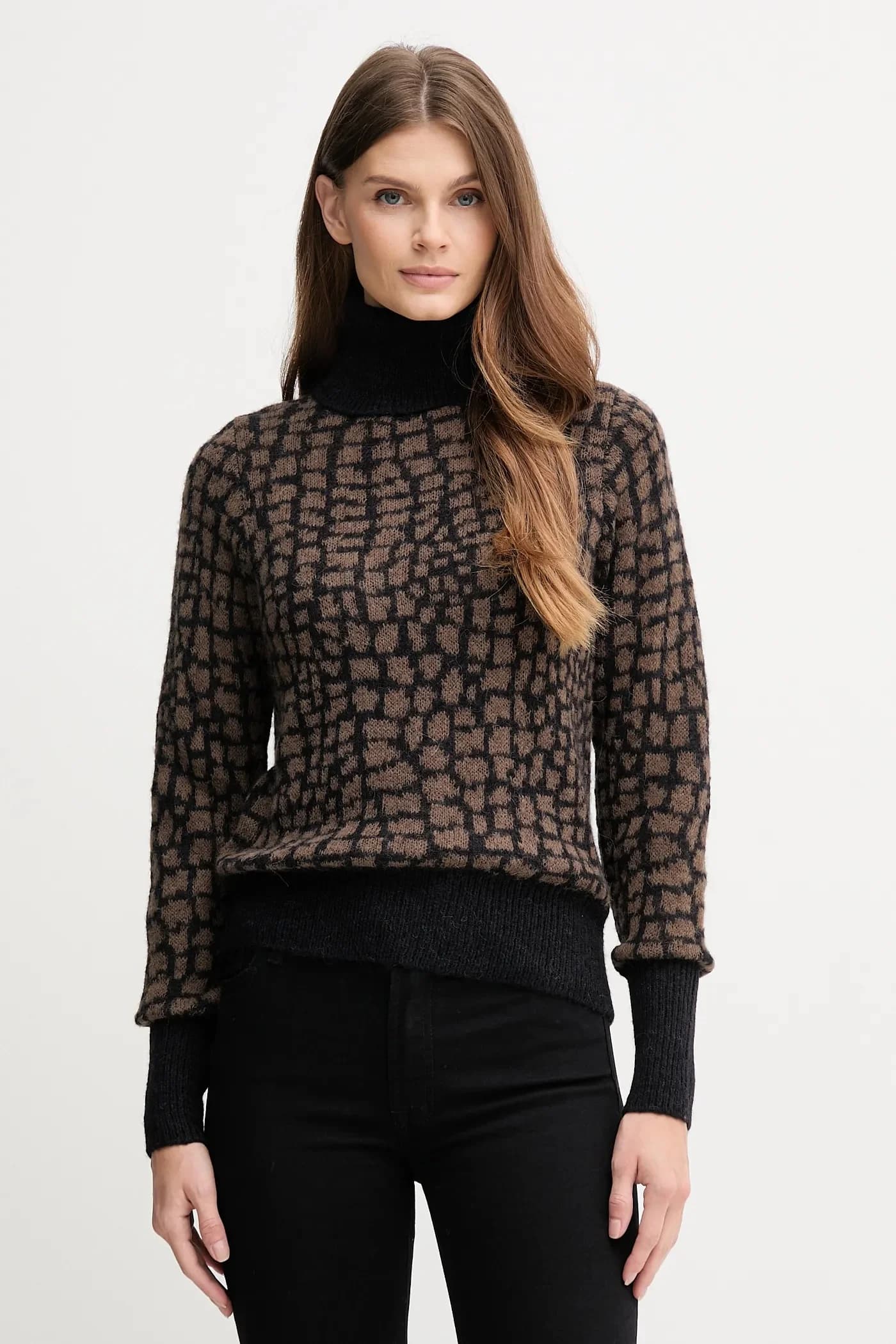 Свитер из смесовой шерсти