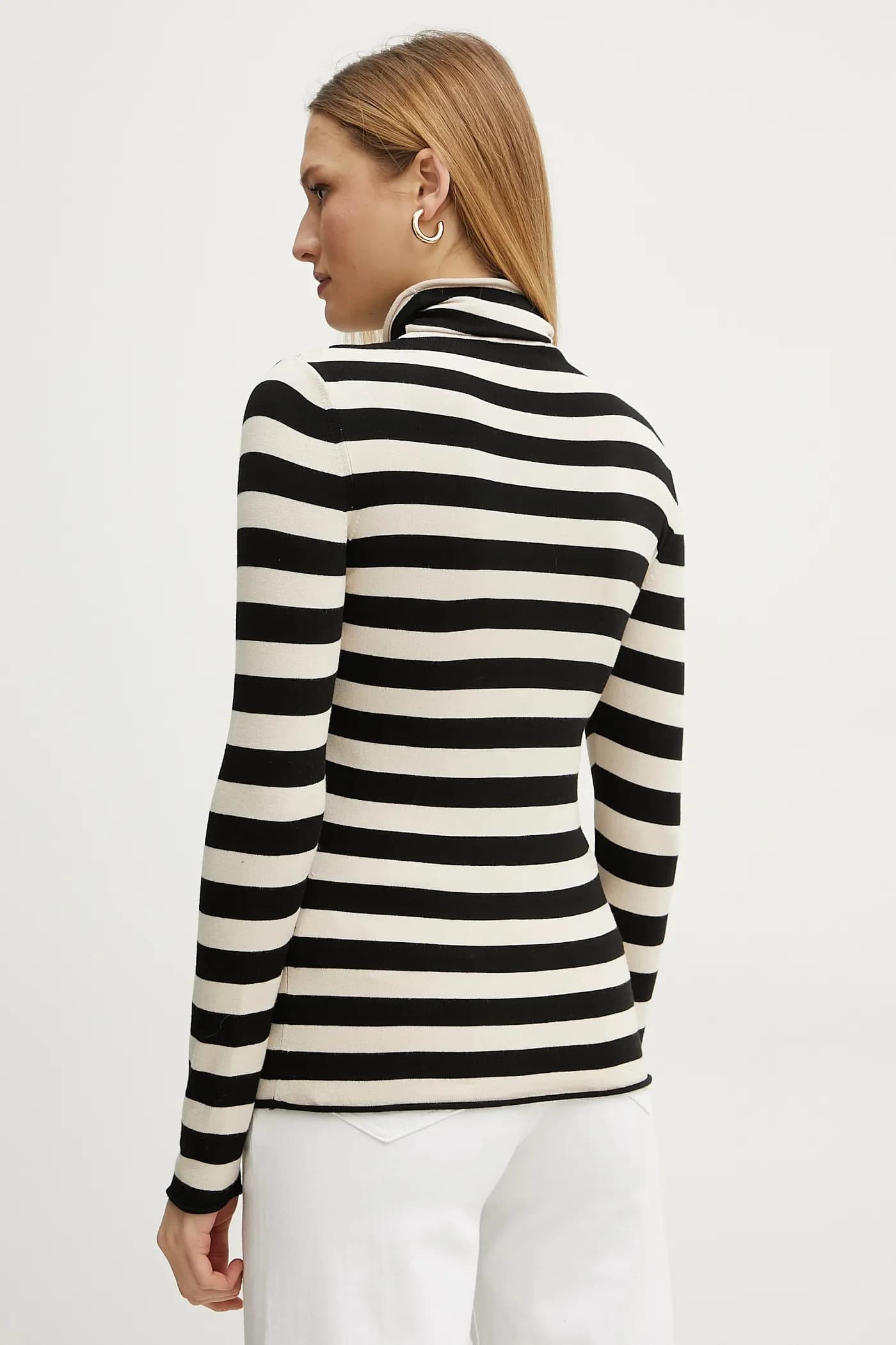 Свитер - фото 3