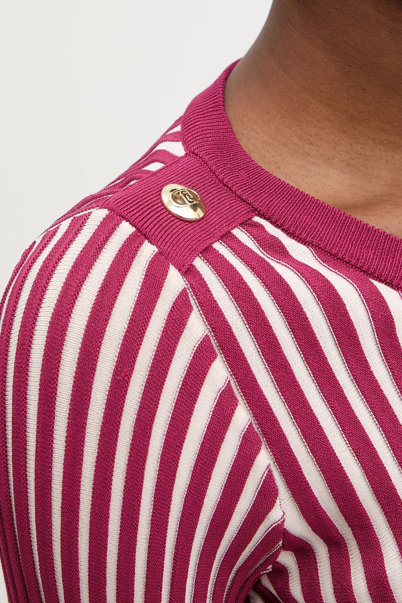 Свитер - фото 5