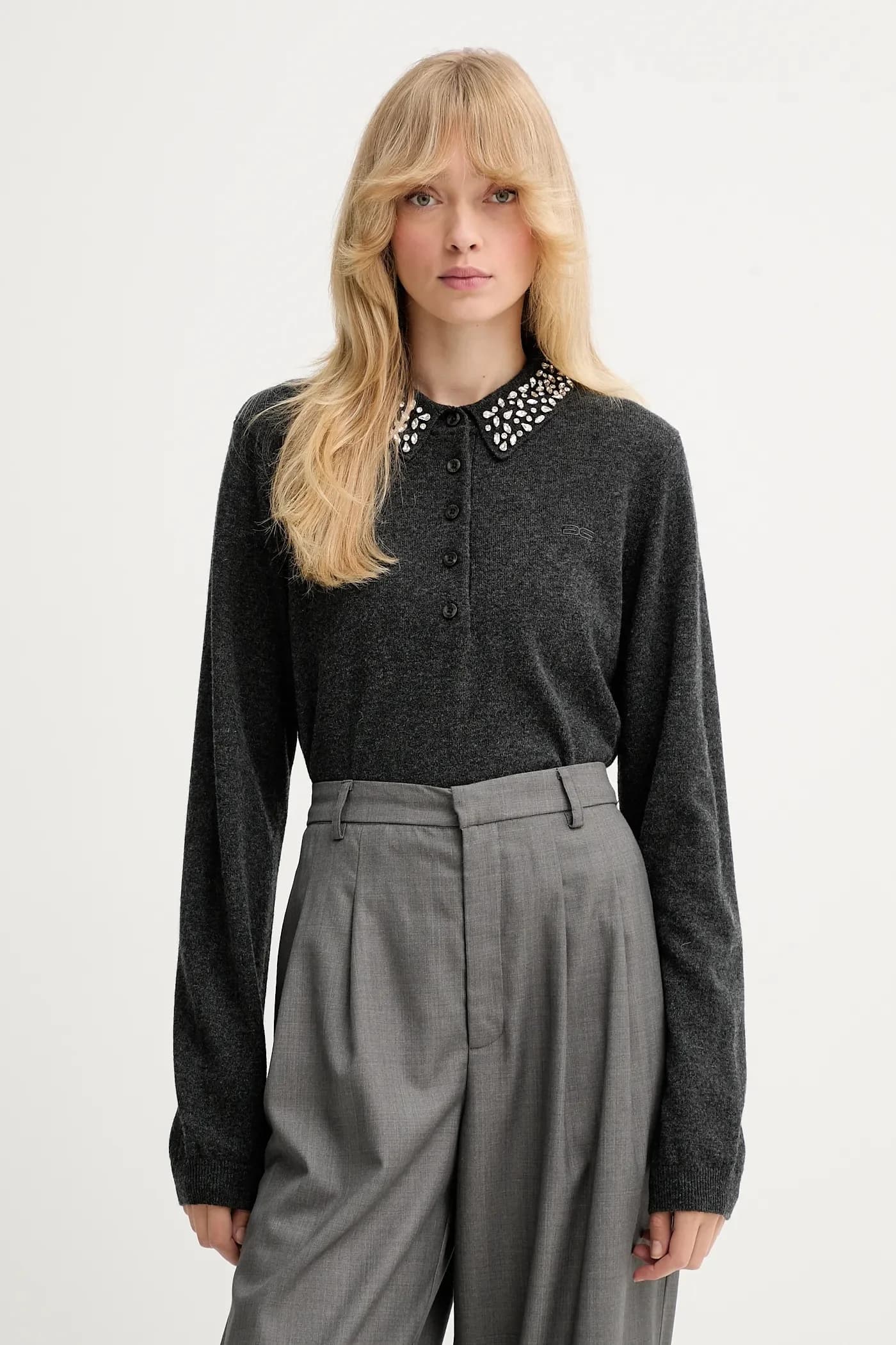 Шерстяной свитер