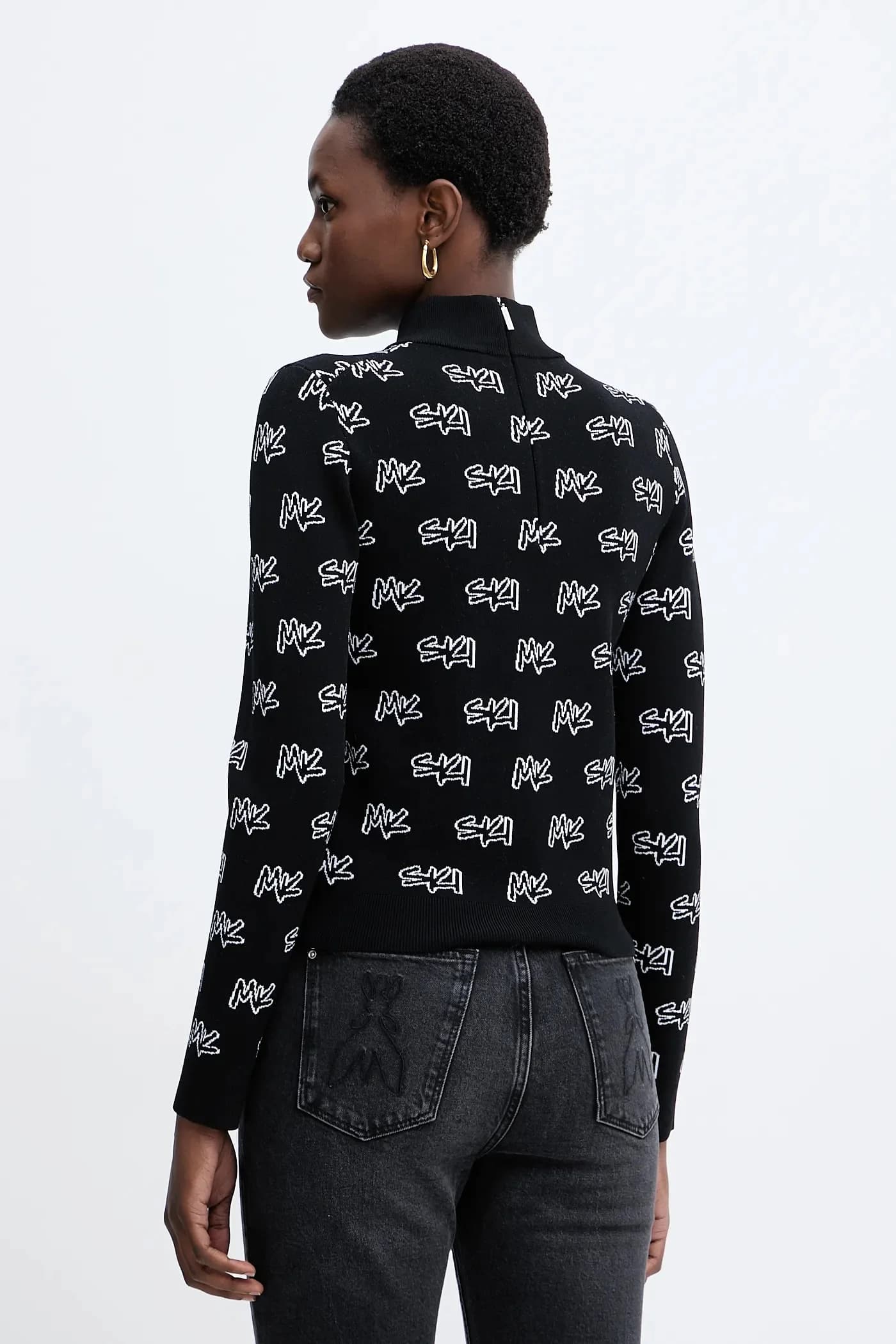 Свитер - фото 3