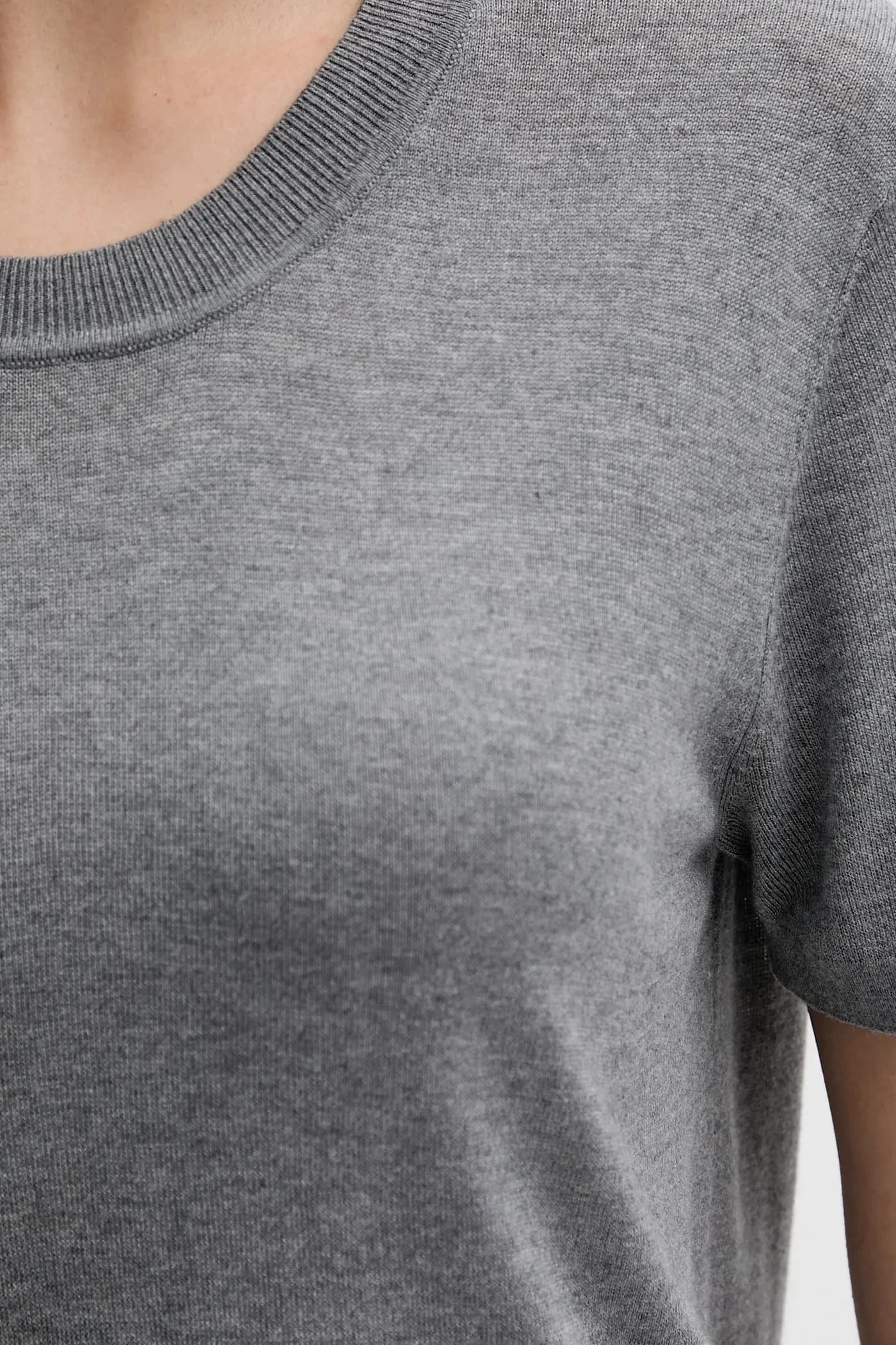 Шелковая футболка - фото 5