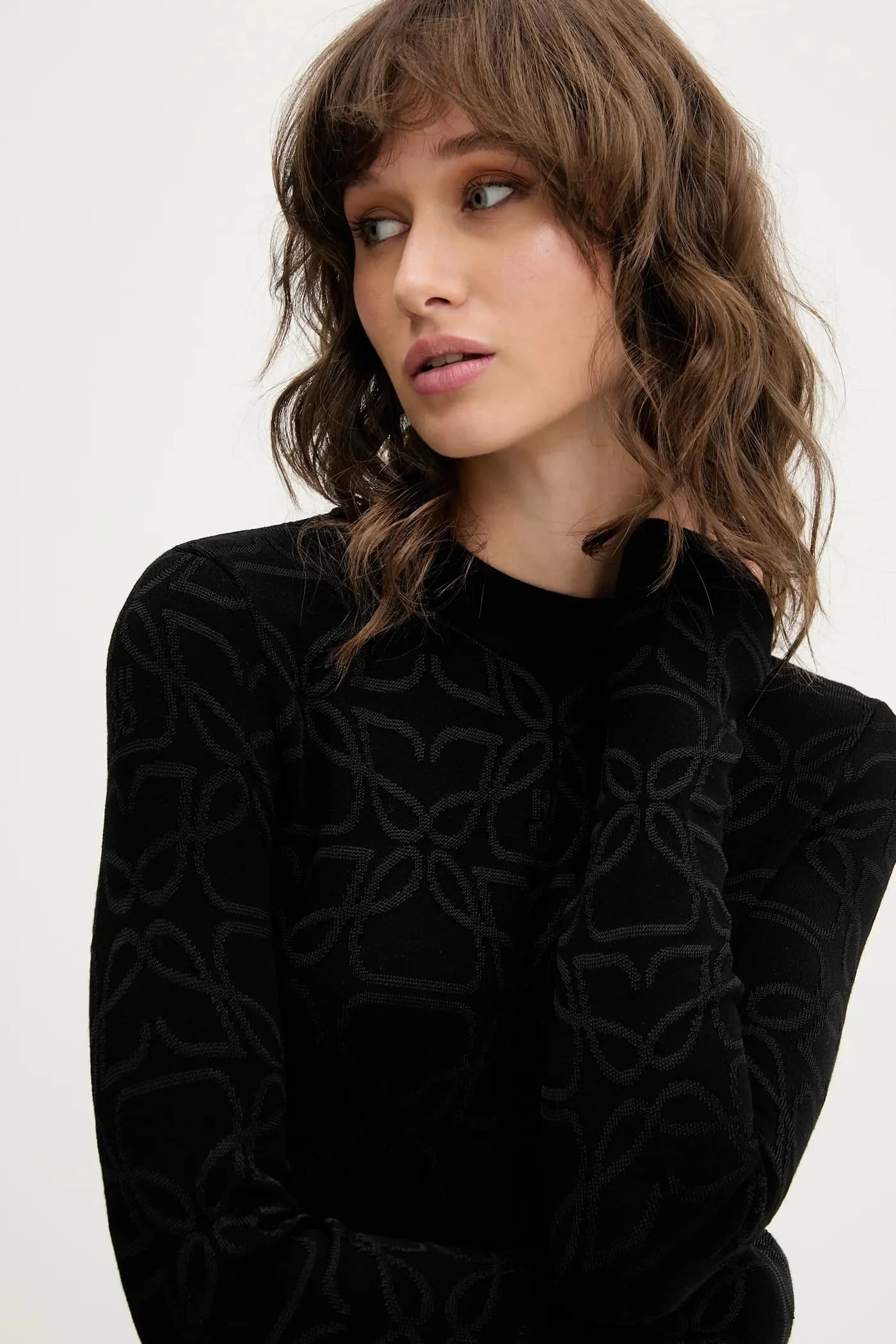 свитер Сатеро - фото 4