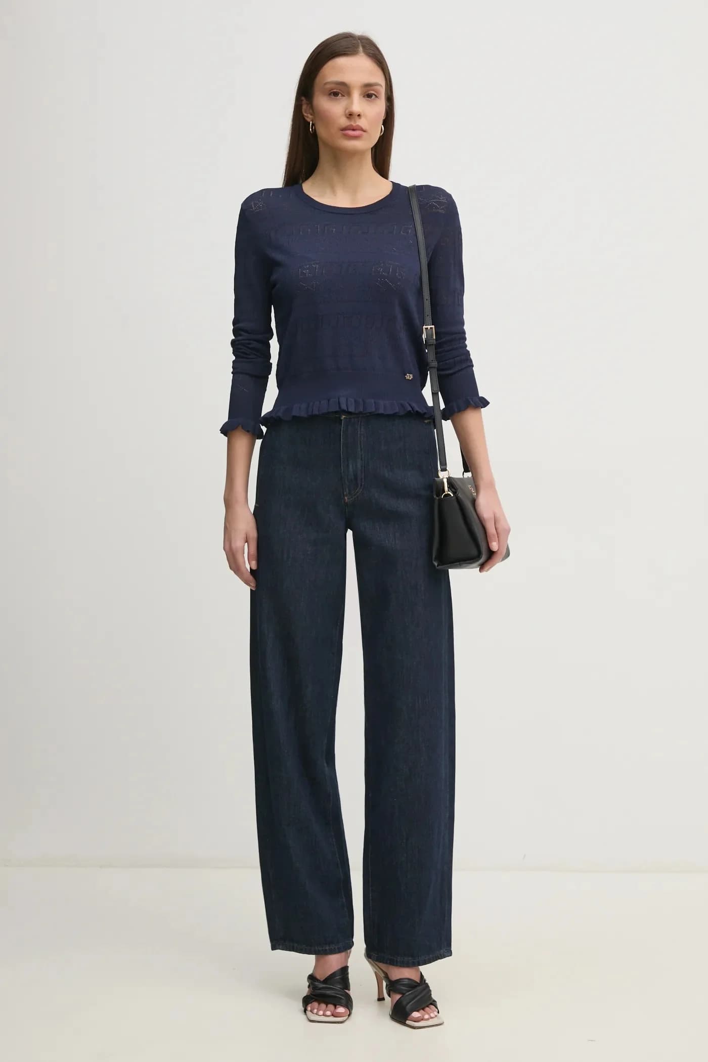 Свитер - фото 2