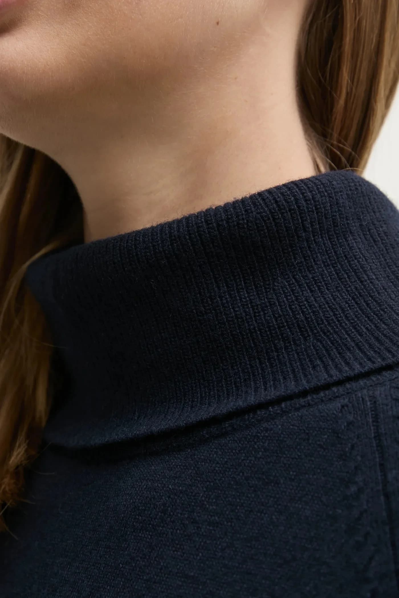 Свитер из смесовой шерсти - фото 5