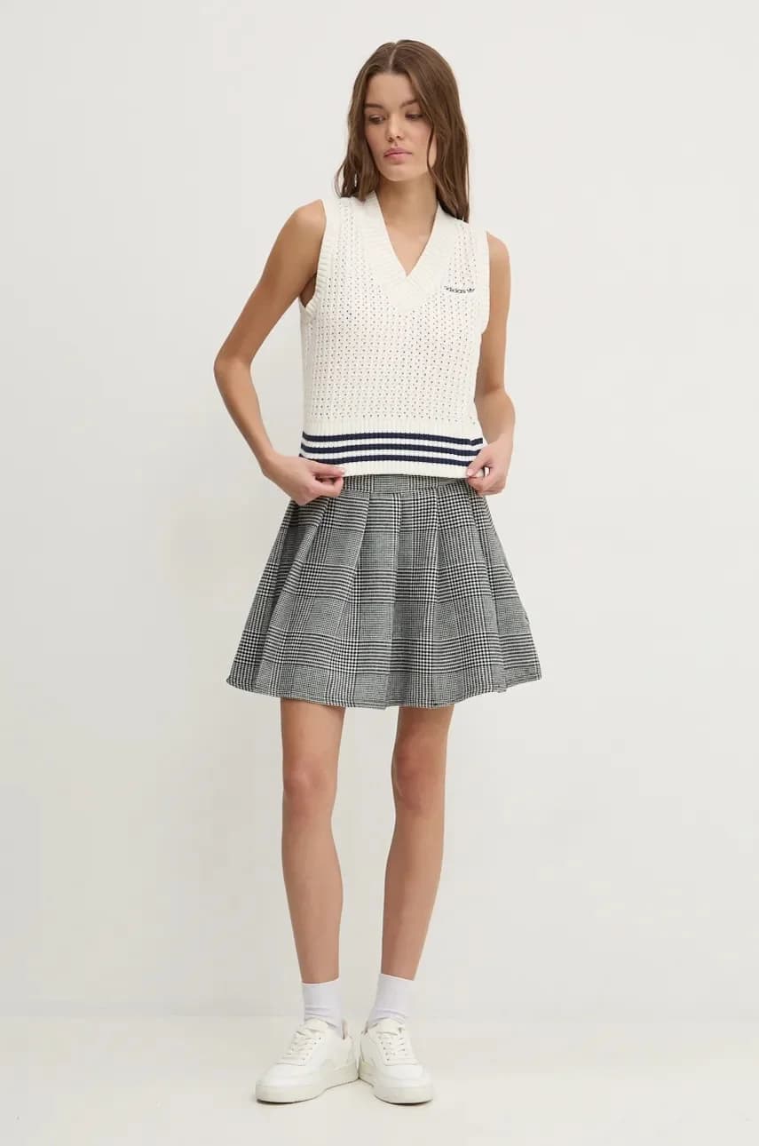 Вязаный жилет - фото 2