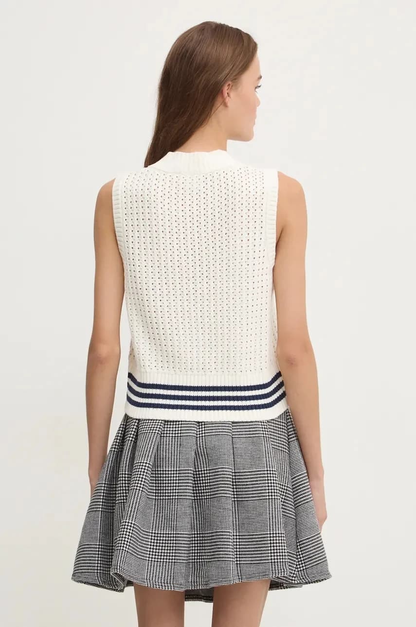 Вязаный жилет - фото 3