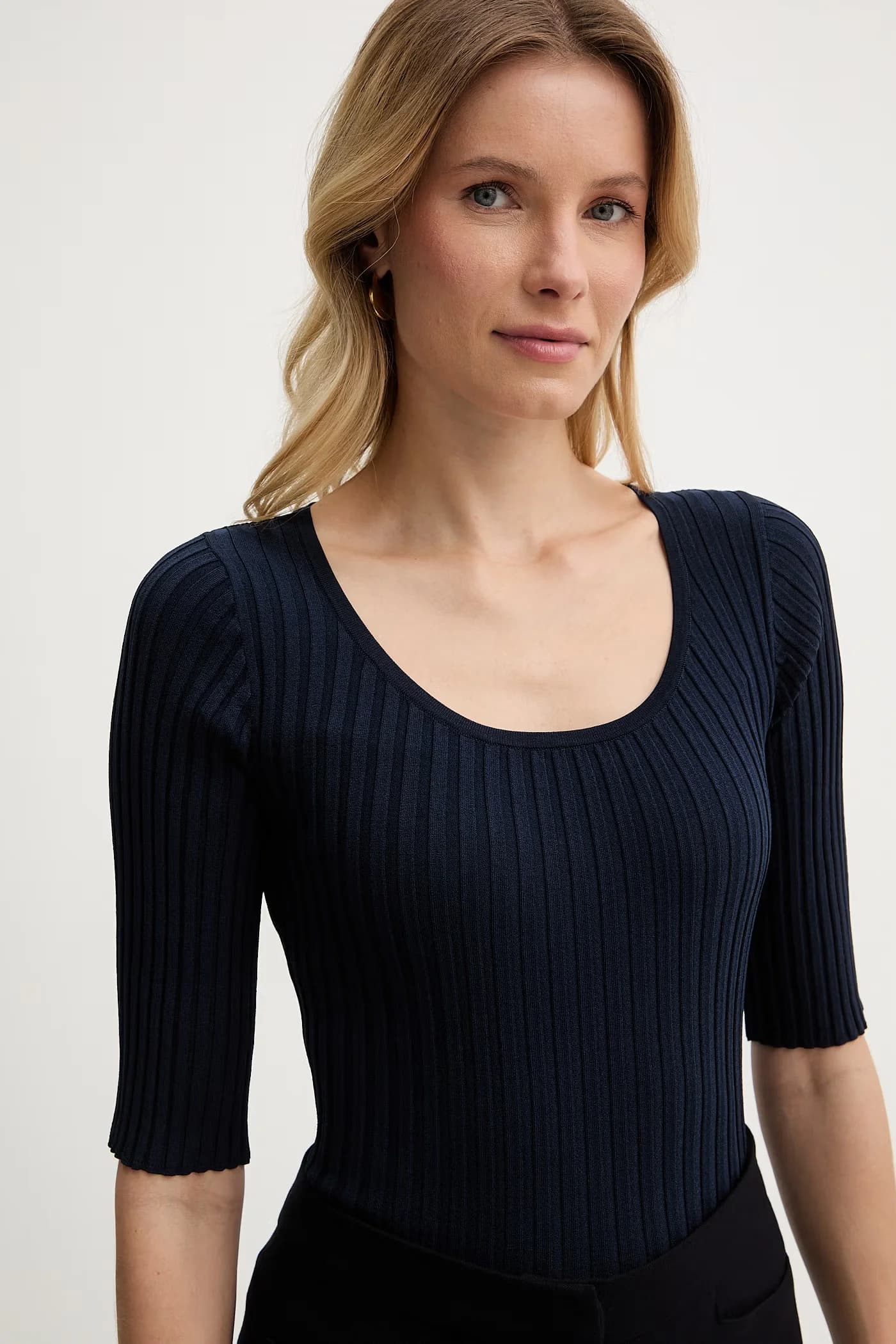 ГУГЛИЯ женский свитер - фото 4