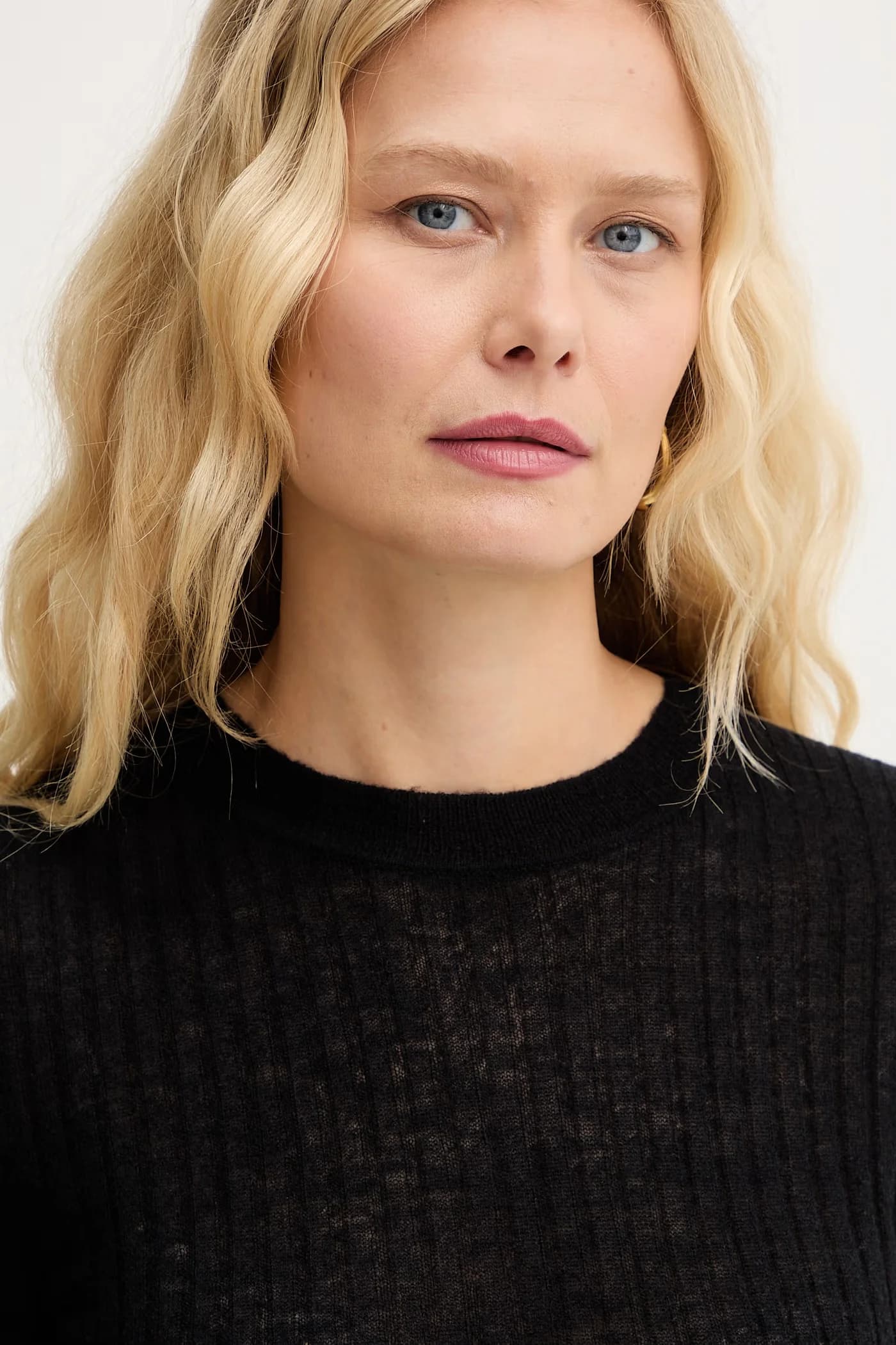 Женский свитер из шерсти C Fennoni - фото 4