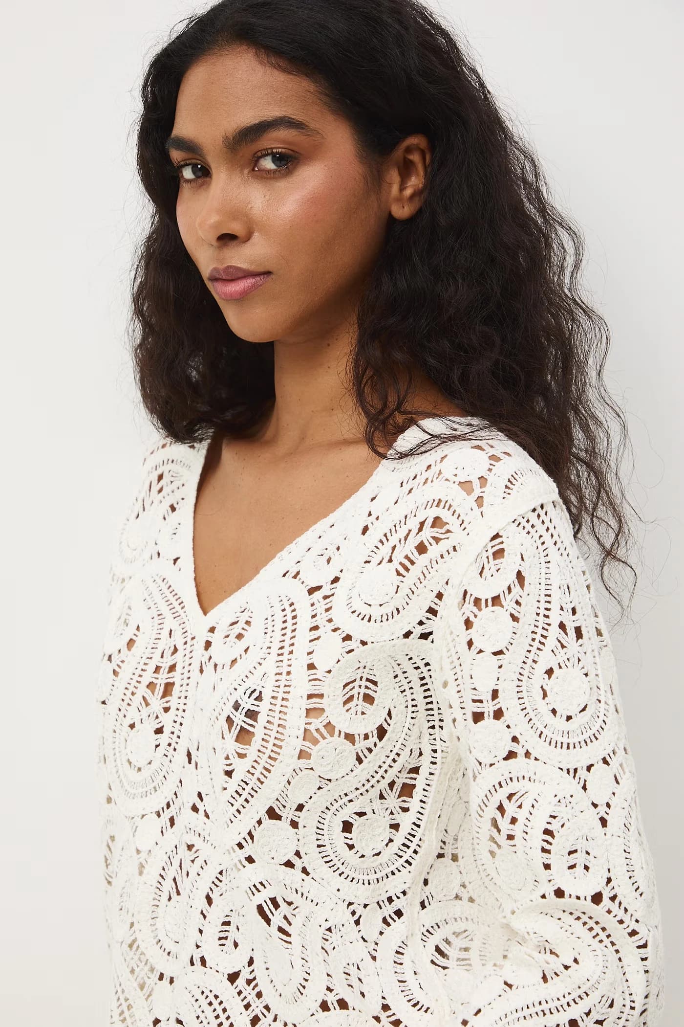 Женский ажурный свитер - фото 4