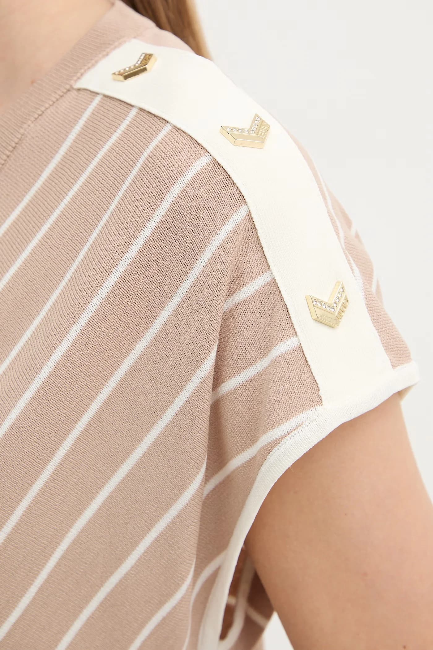 Жилет - фото 5