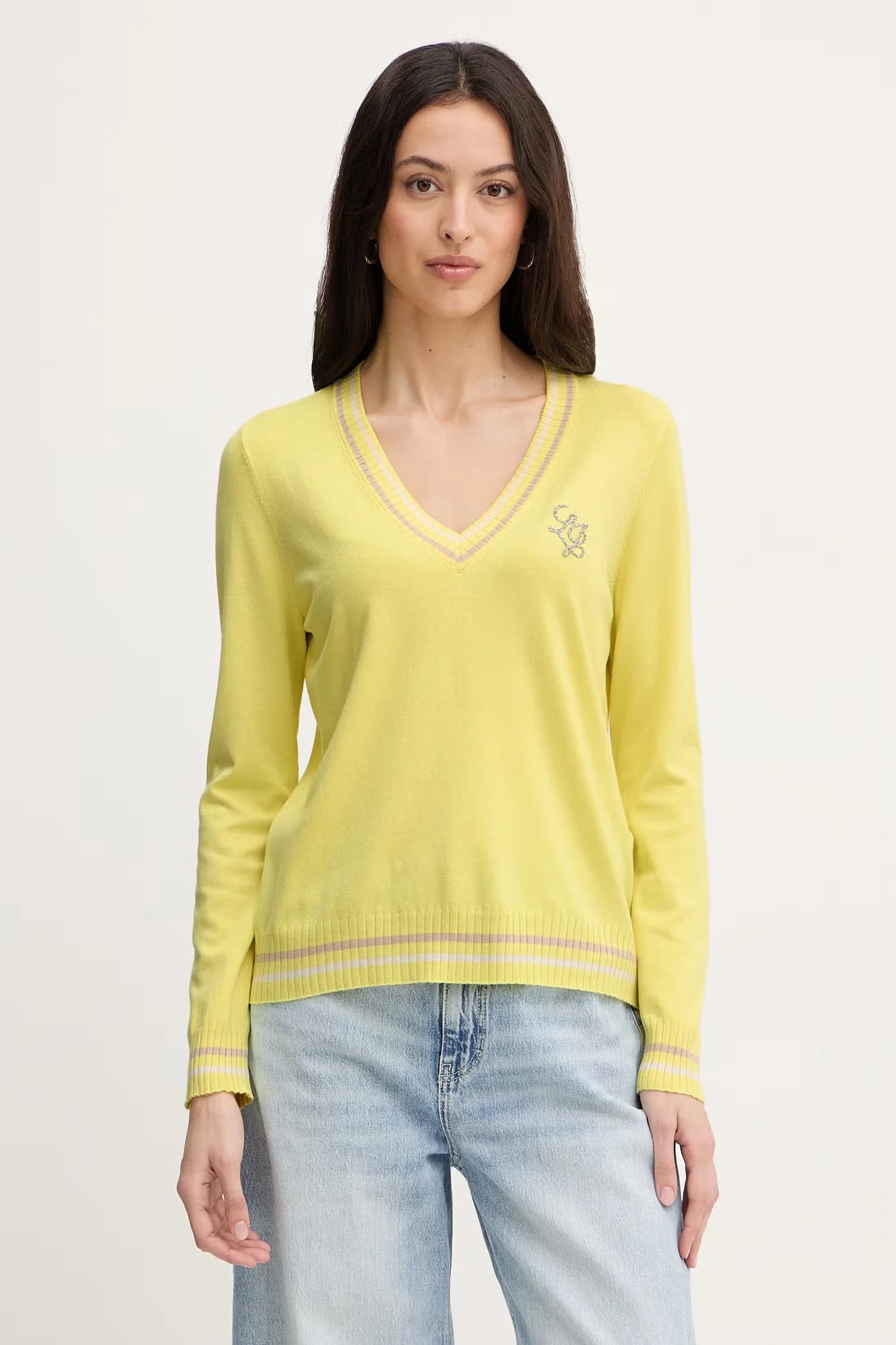 Женский свитер