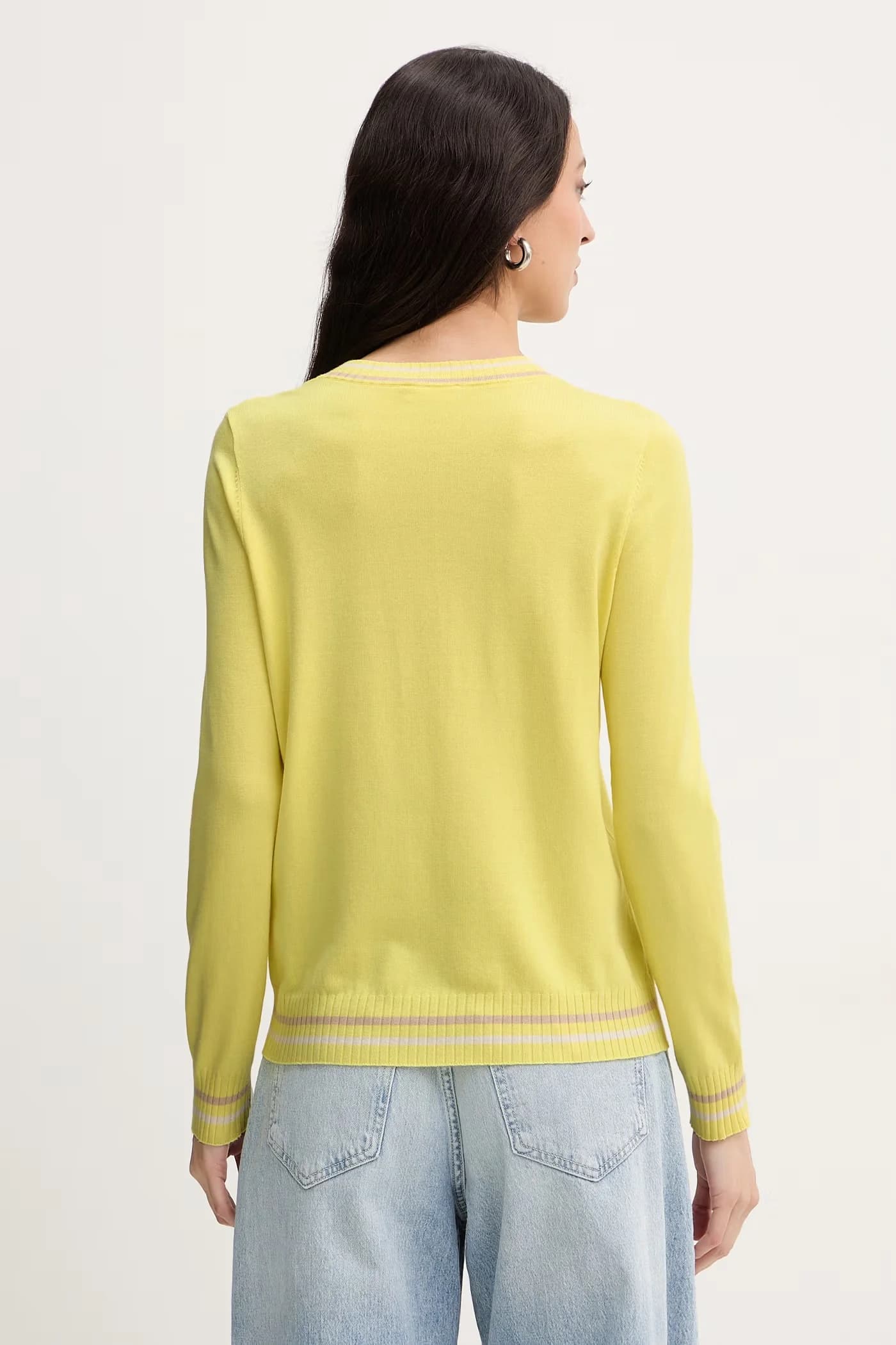 Женский свитер - фото 3